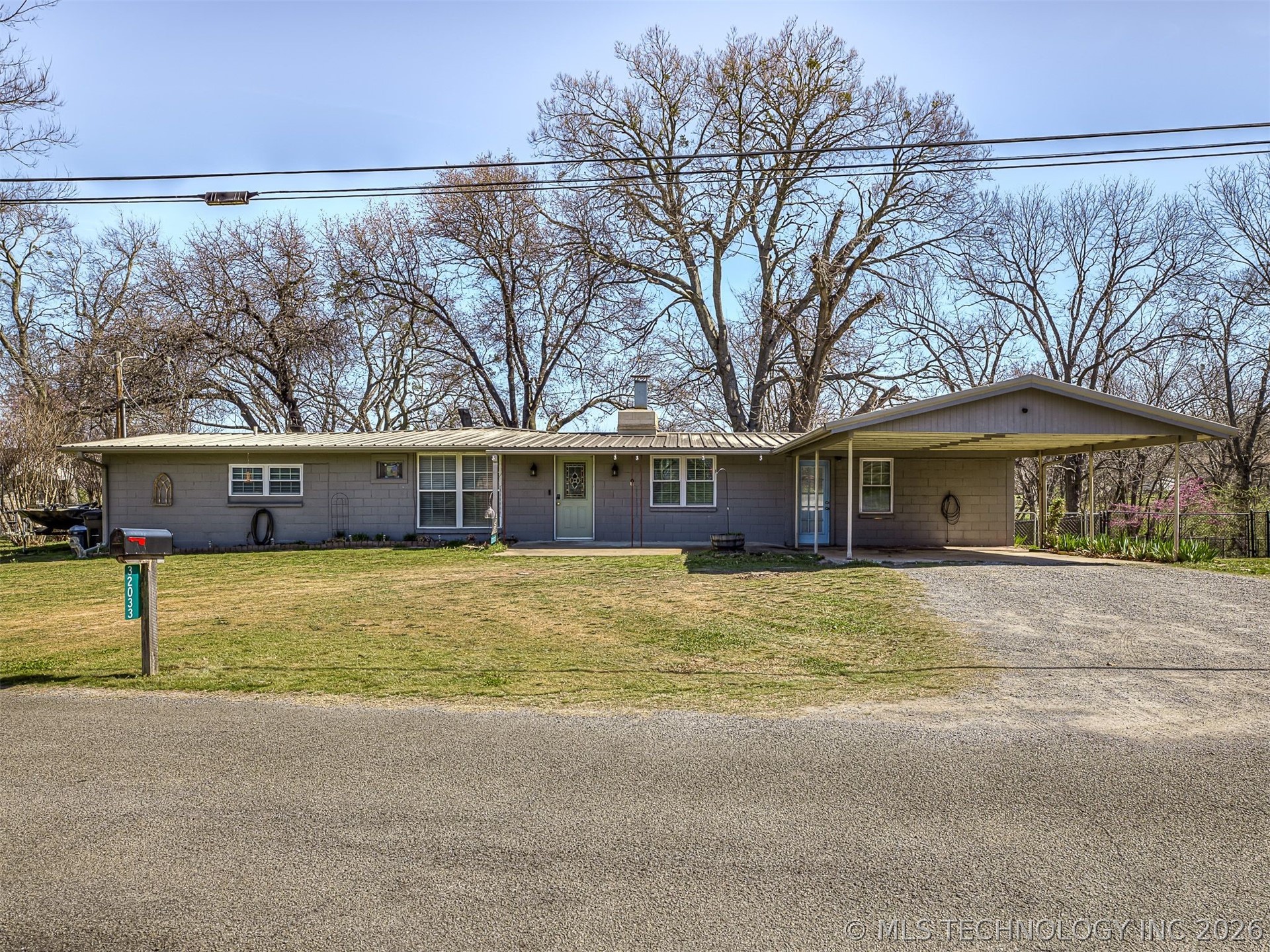 32033 E 695 Way Wagoner OK 74467