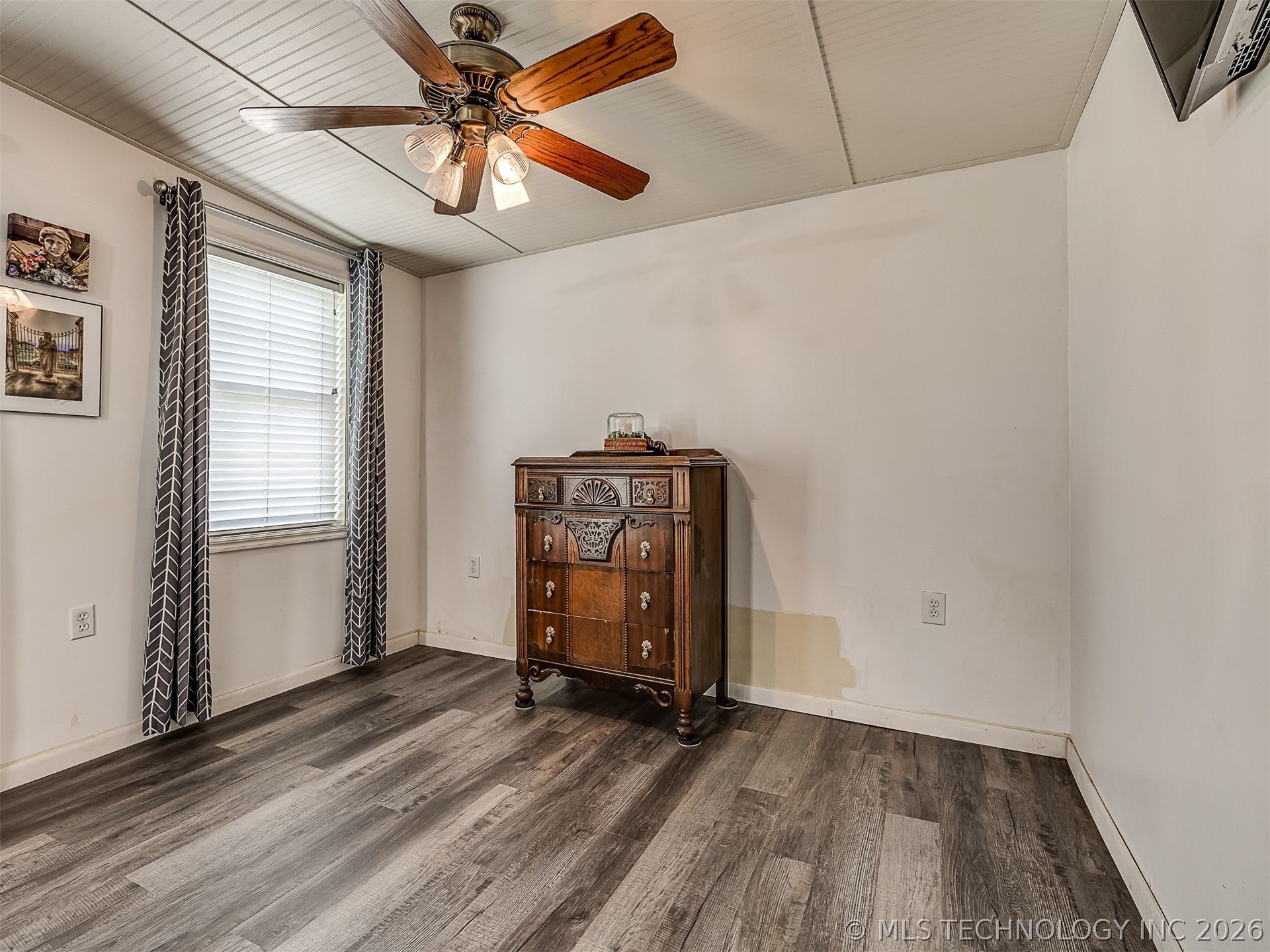 32033 E 695 Way Wagoner OK 74467