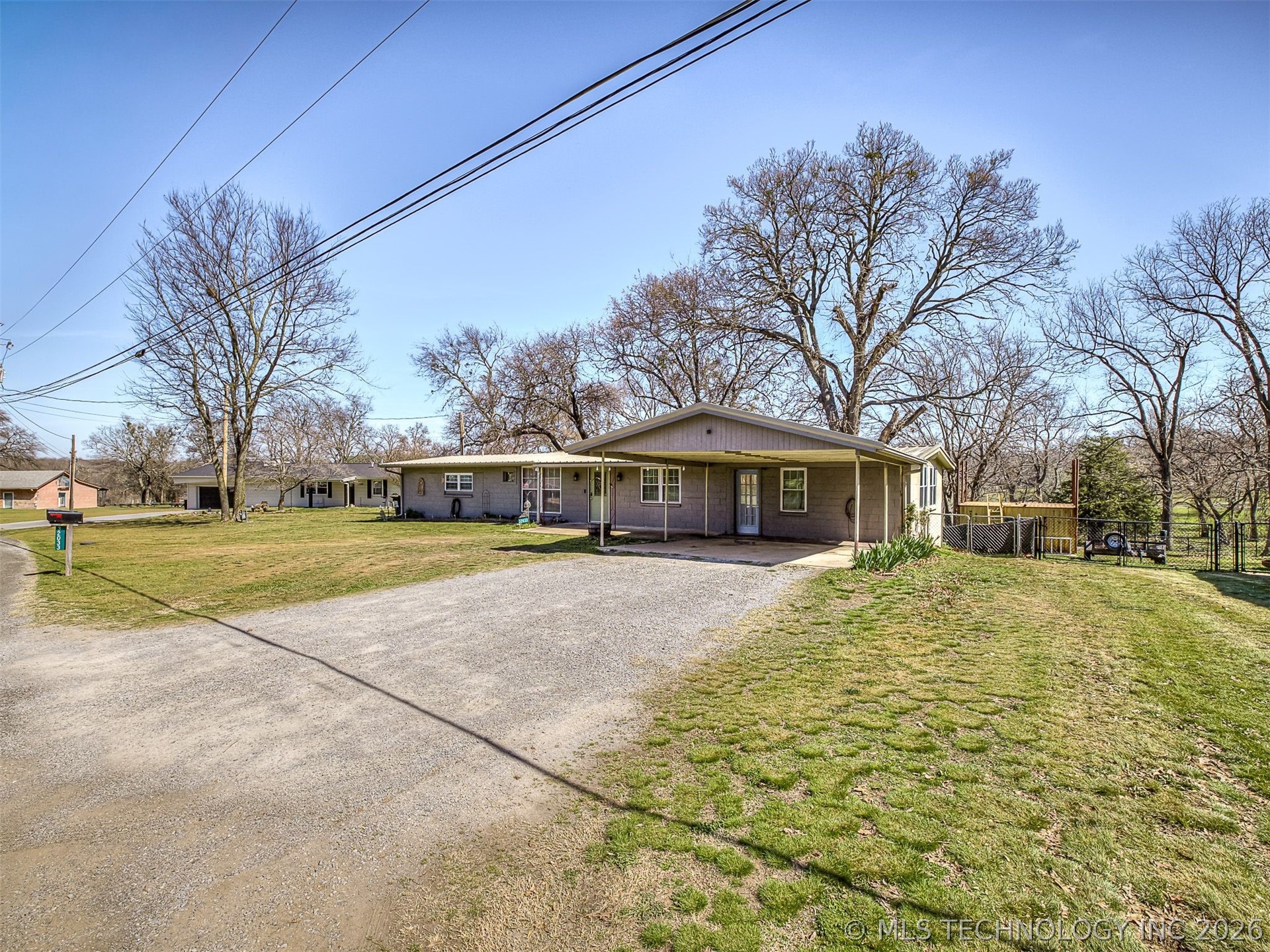 32033 E 695 Way Wagoner OK 74467
