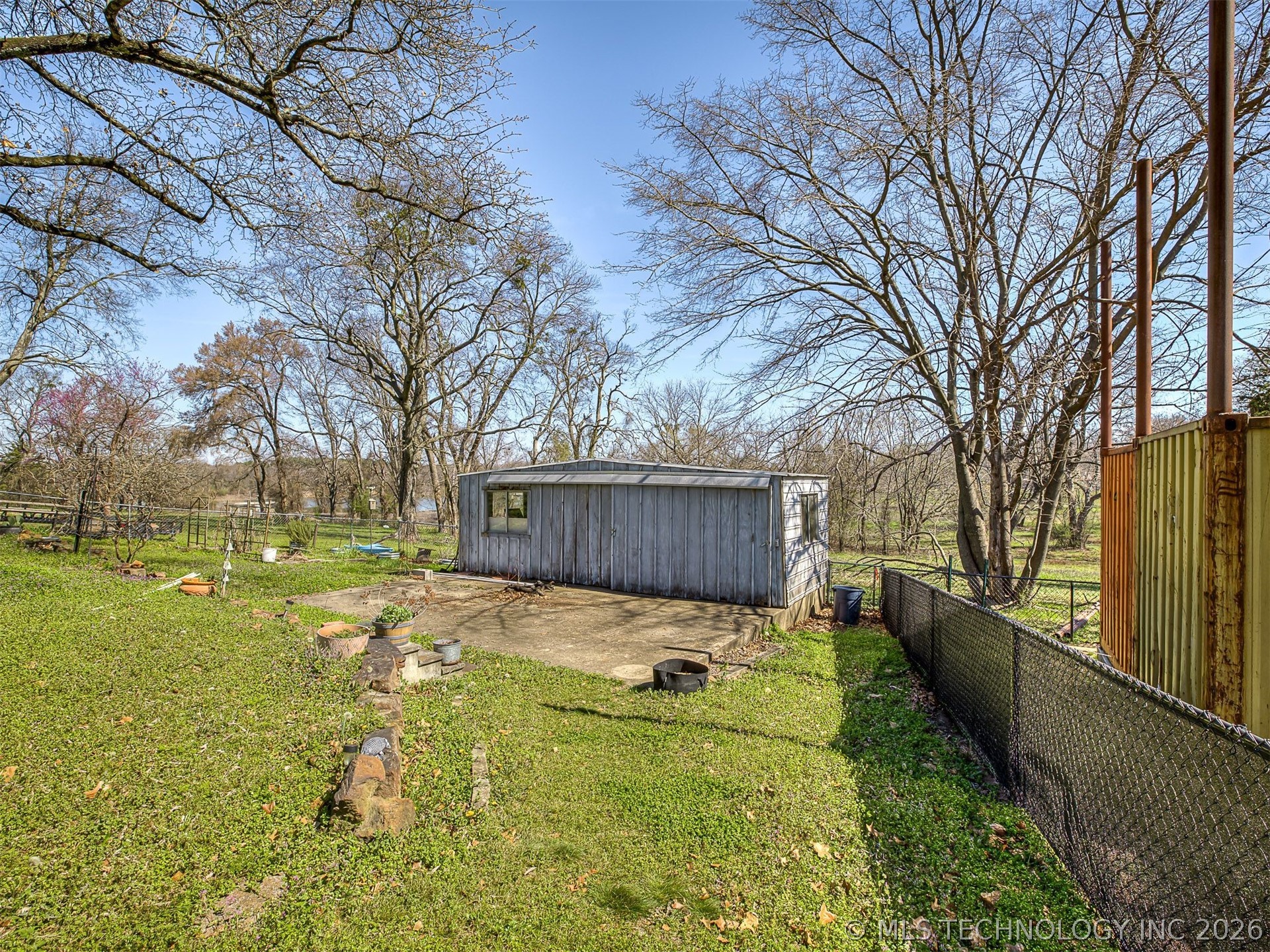 32033 E 695 Way Wagoner OK 74467