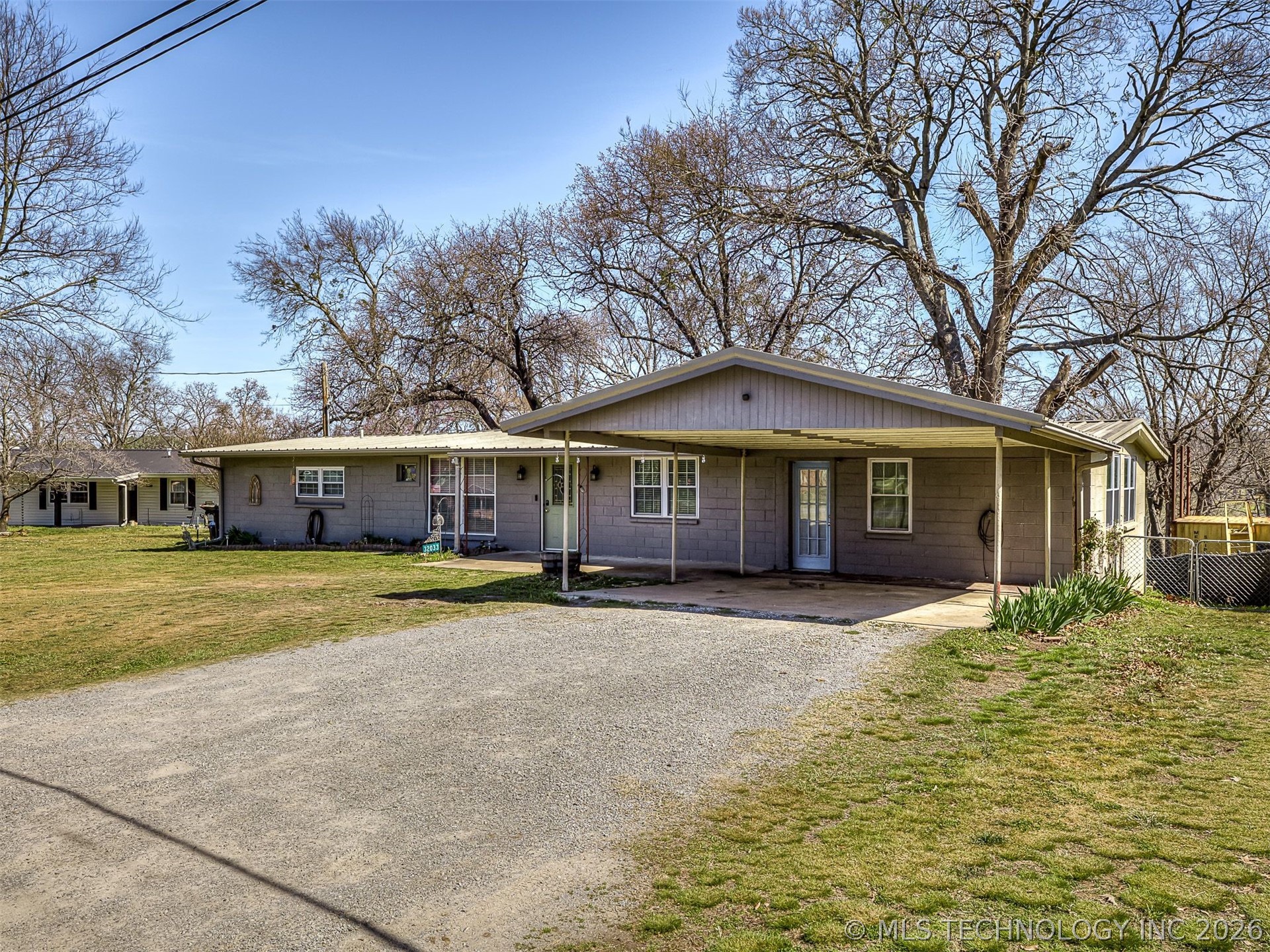 32033 E 695 Way Wagoner OK 74467