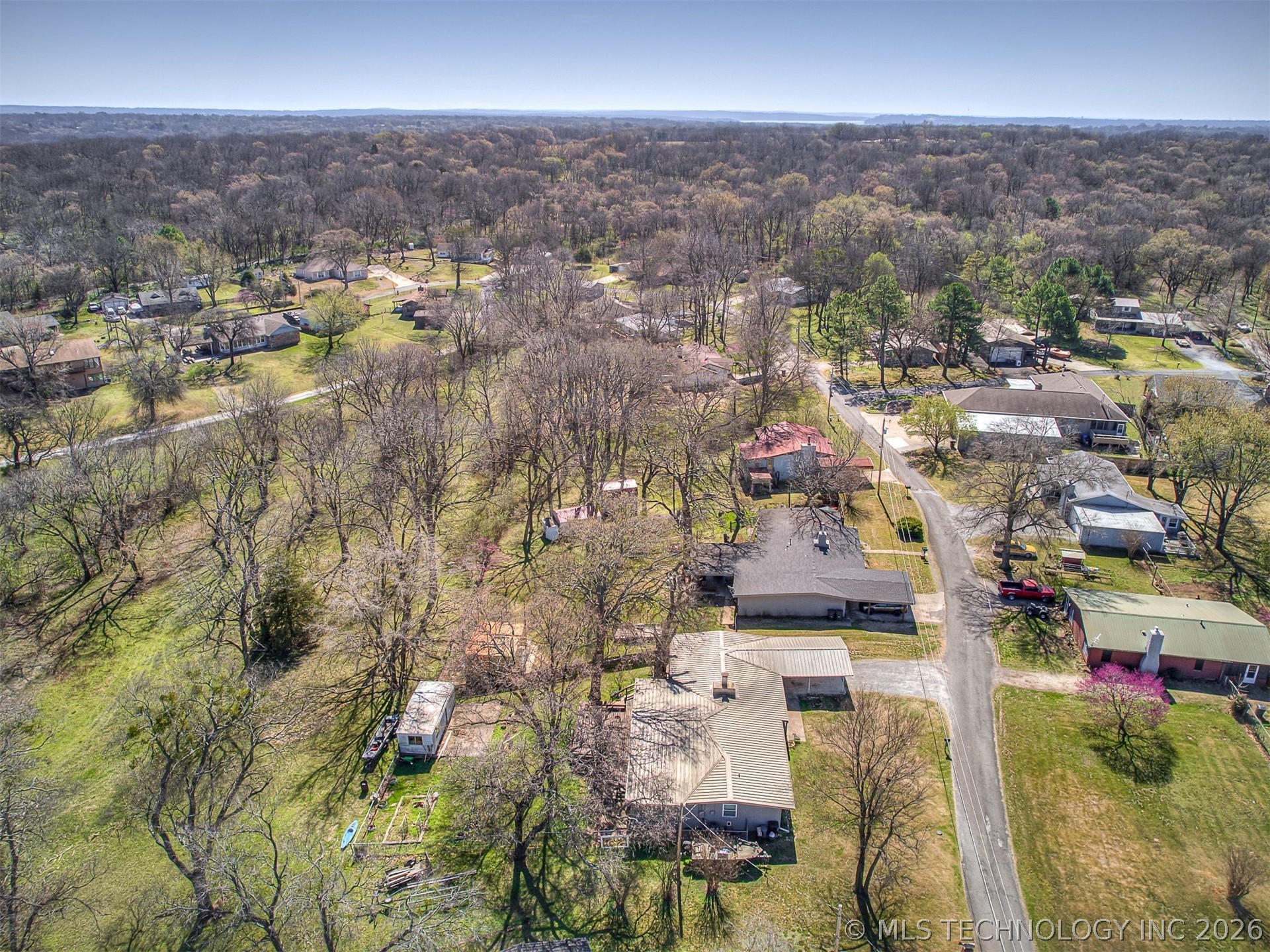 32033 E 695 Way Wagoner OK 74467