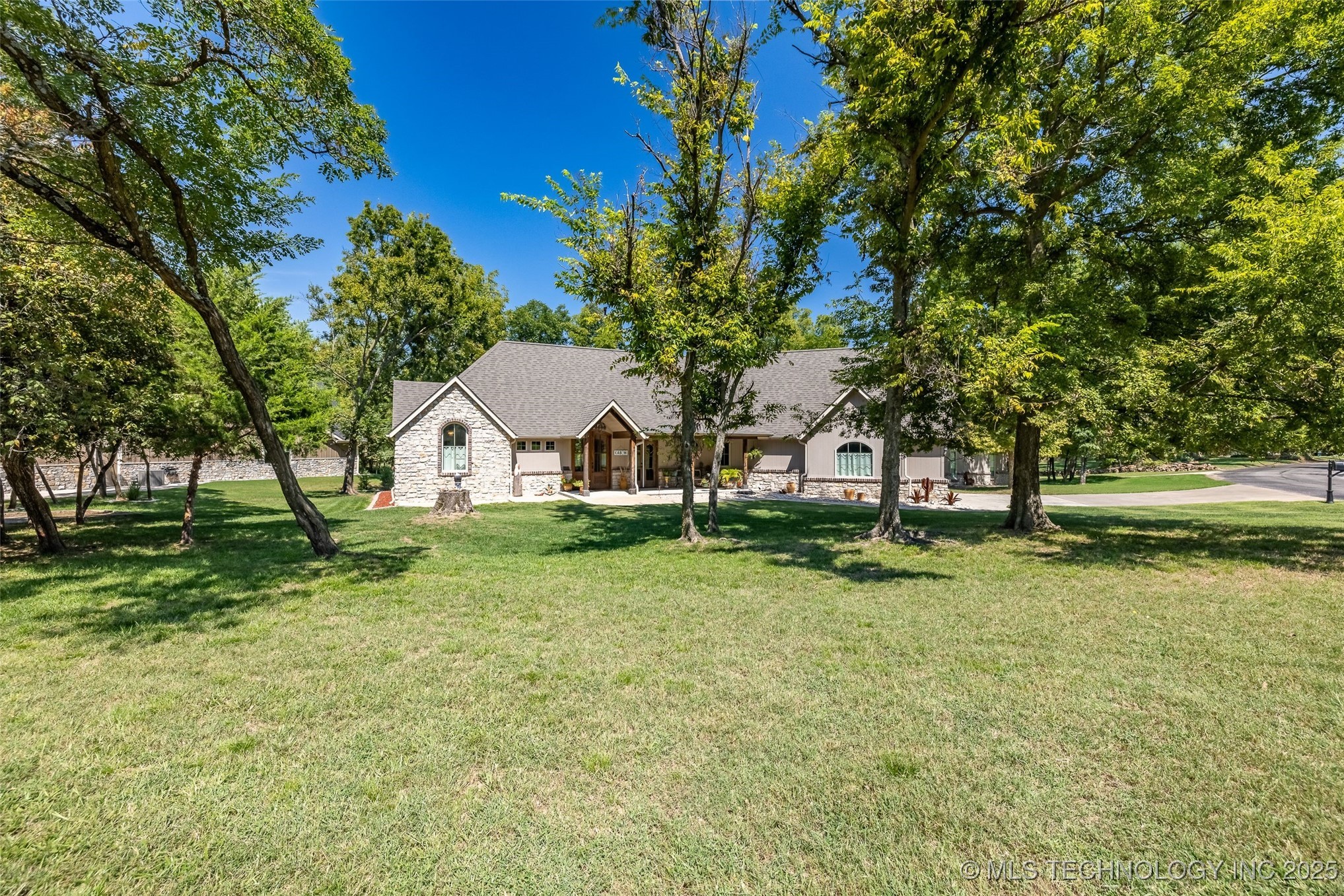 33690 Sage Grouse Circle Afton OK 74331