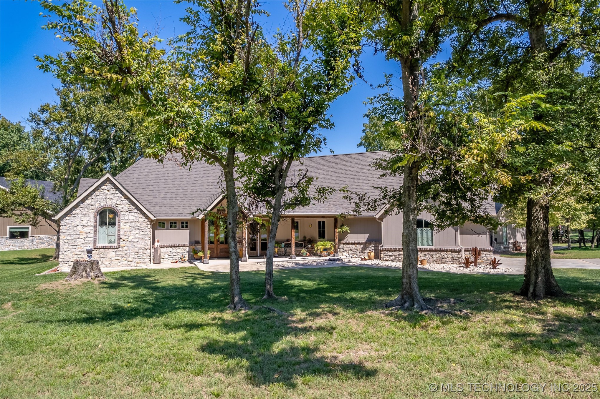 33690 Sage Grouse Circle Afton OK 74331