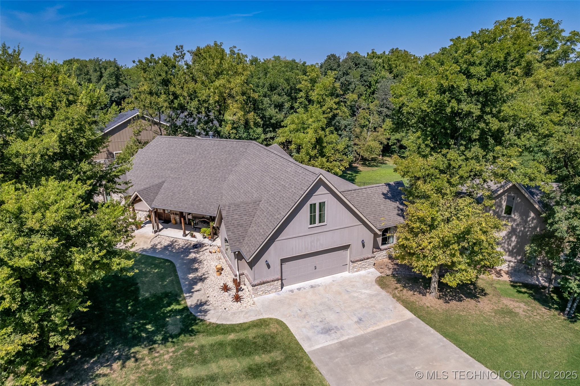 33690 Sage Grouse Circle Afton OK 74331