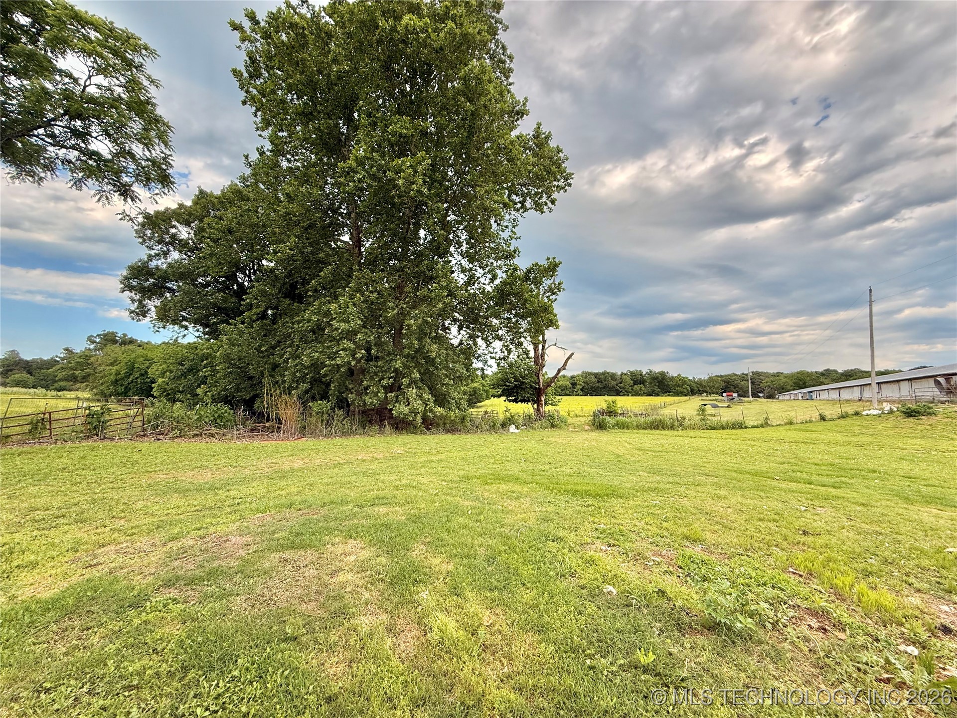 20218 E 430 Road Jay OK 74346
