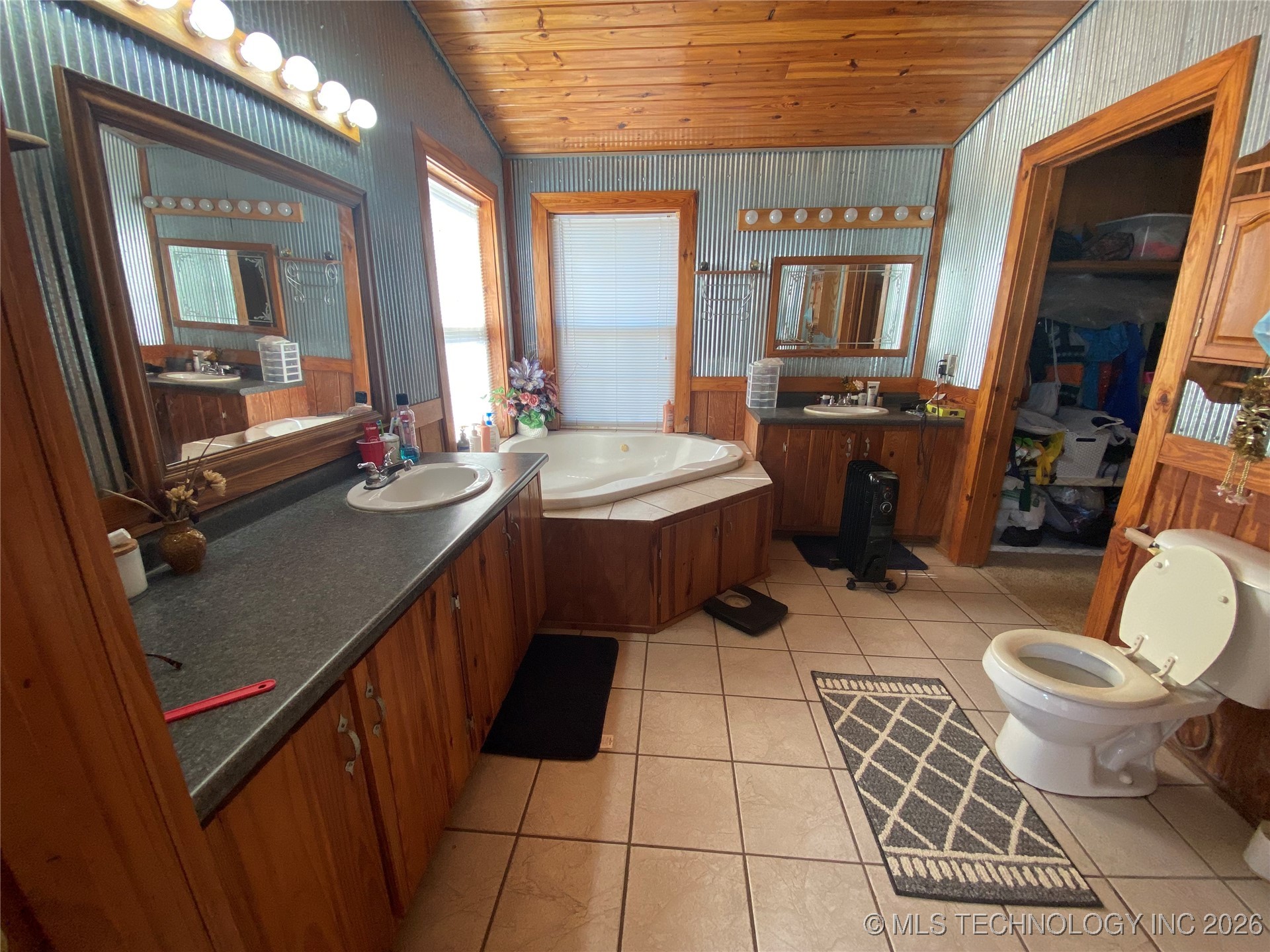 20218 E 430 Road Jay OK 74346