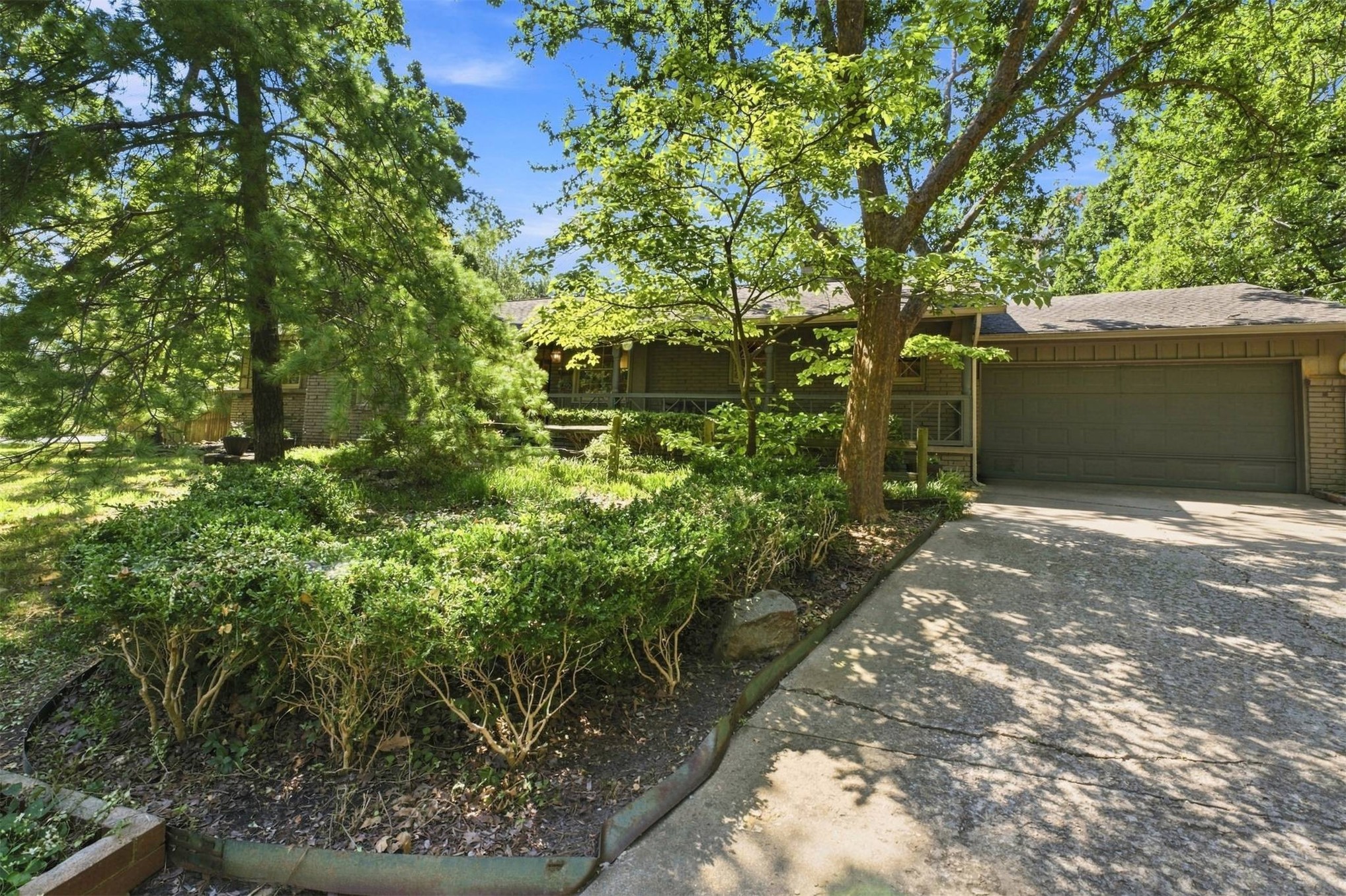 3844 E 54th Street S Tulsa OK 74135