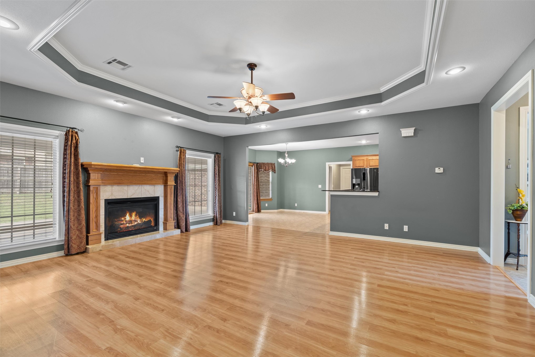 1923 Rolling Hills Drive Bartlesville OK 74006