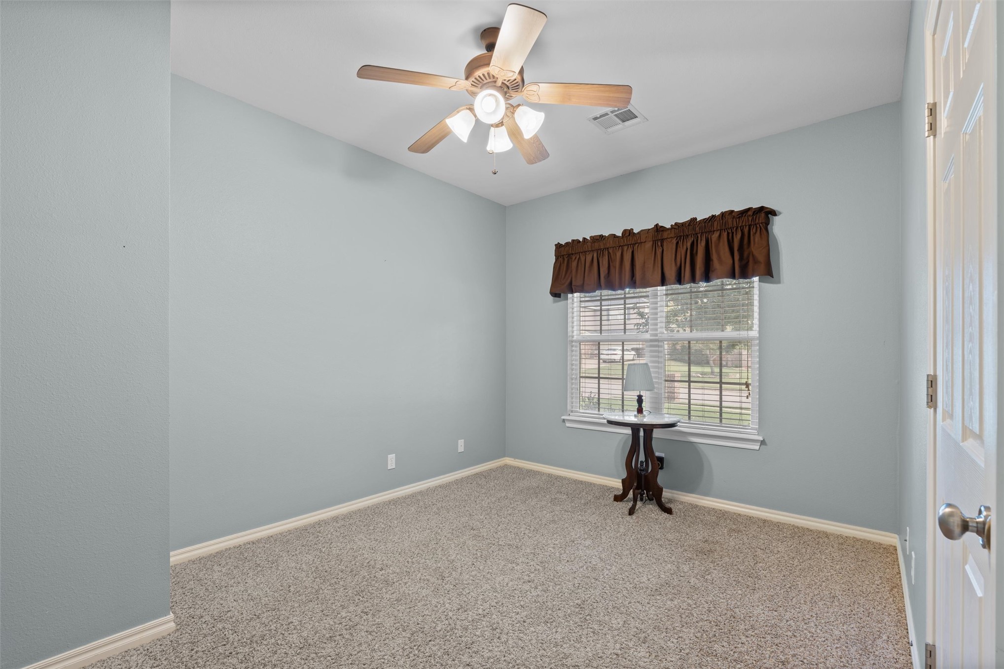 1923 Rolling Hills Drive Bartlesville OK 74006