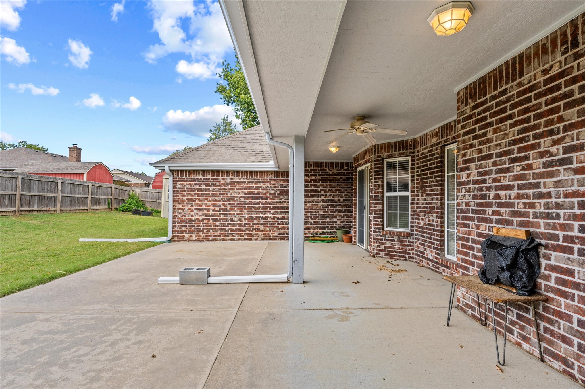 1923 Rolling Hills Drive Bartlesville OK 74006