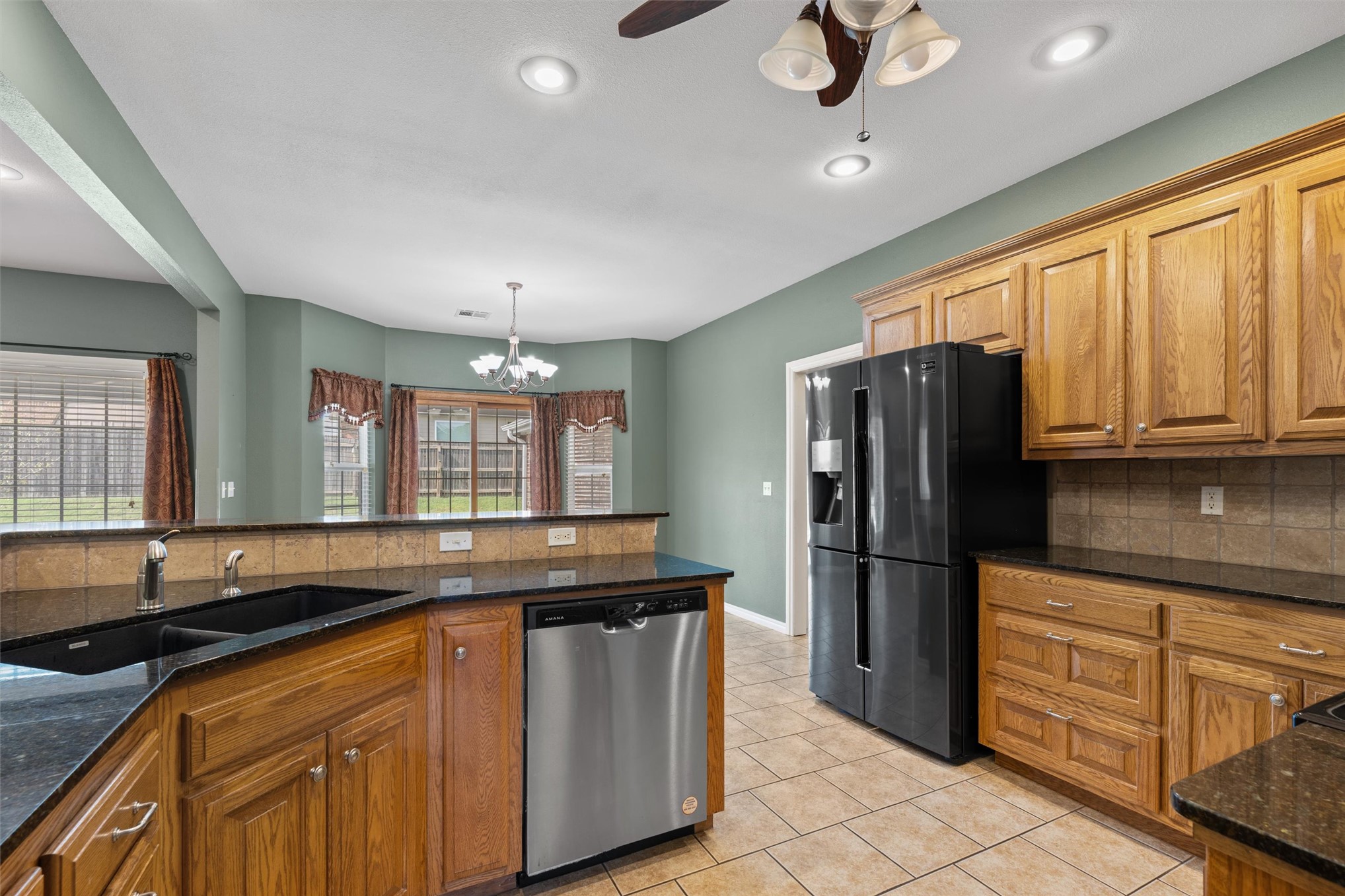 1923 Rolling Hills Drive Bartlesville OK 74006
