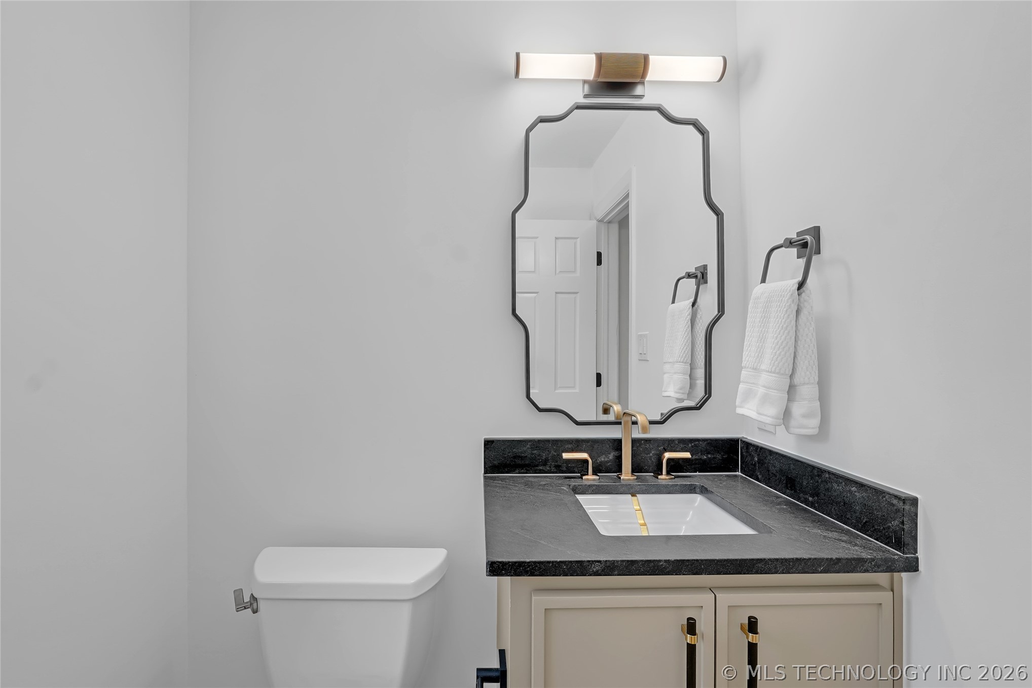 2227 E 26th Place Tulsa OK 74114