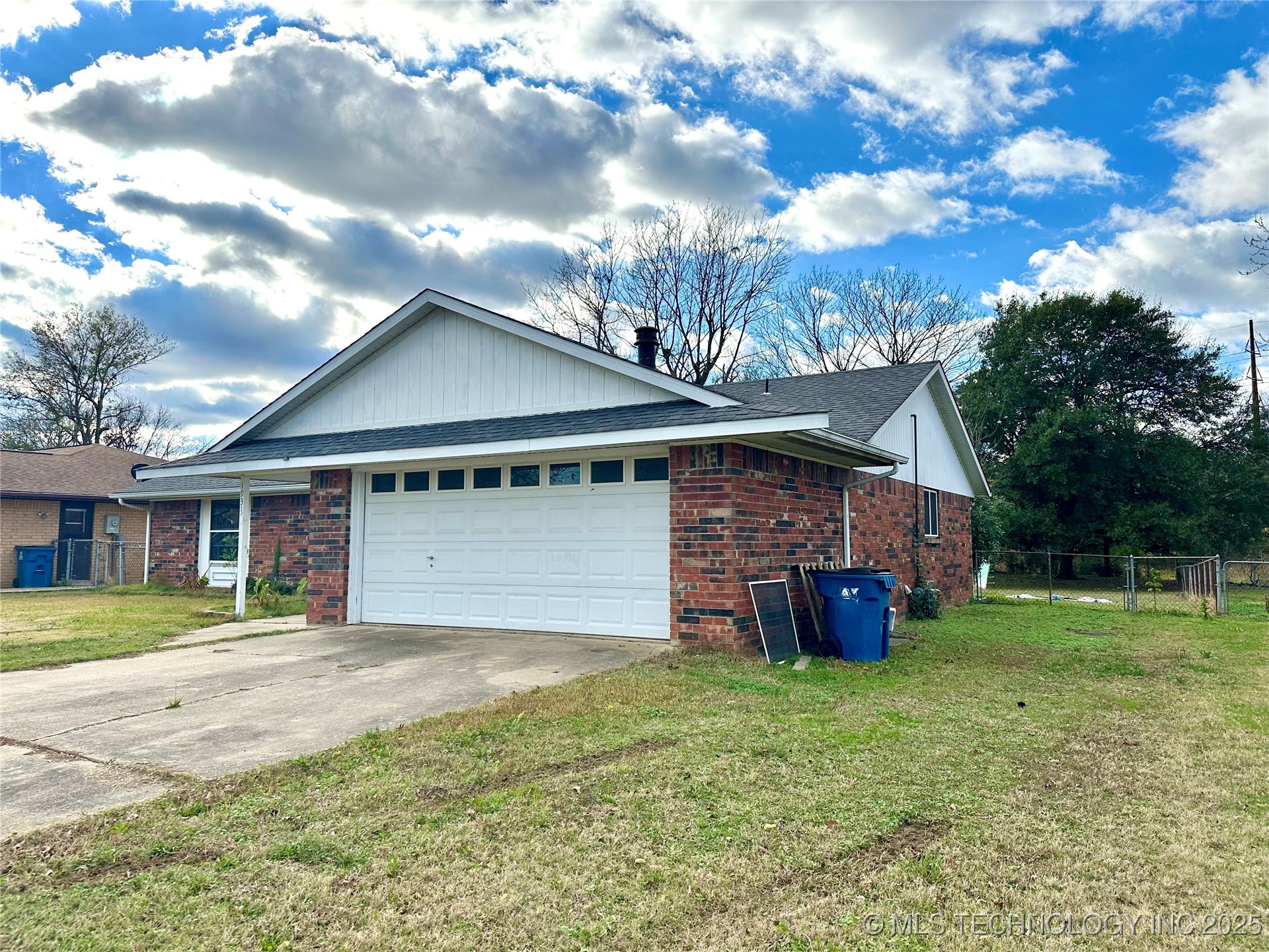 1931 Green Meadows Drive Mcalester OK 74501