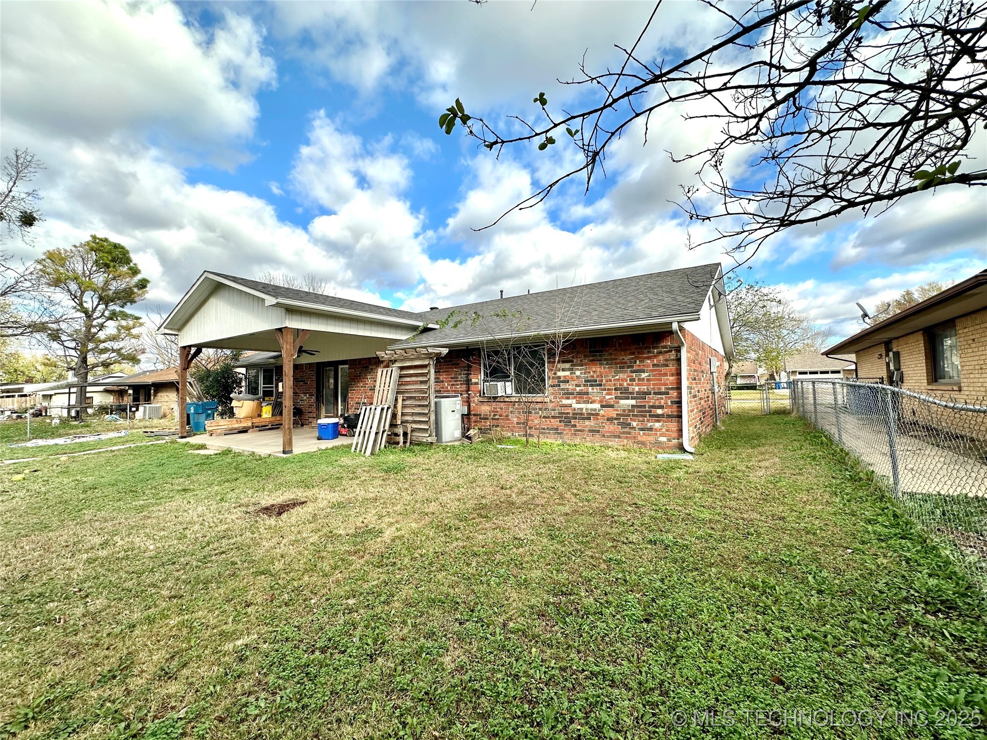 1931 Green Meadows Drive Mcalester OK 74501