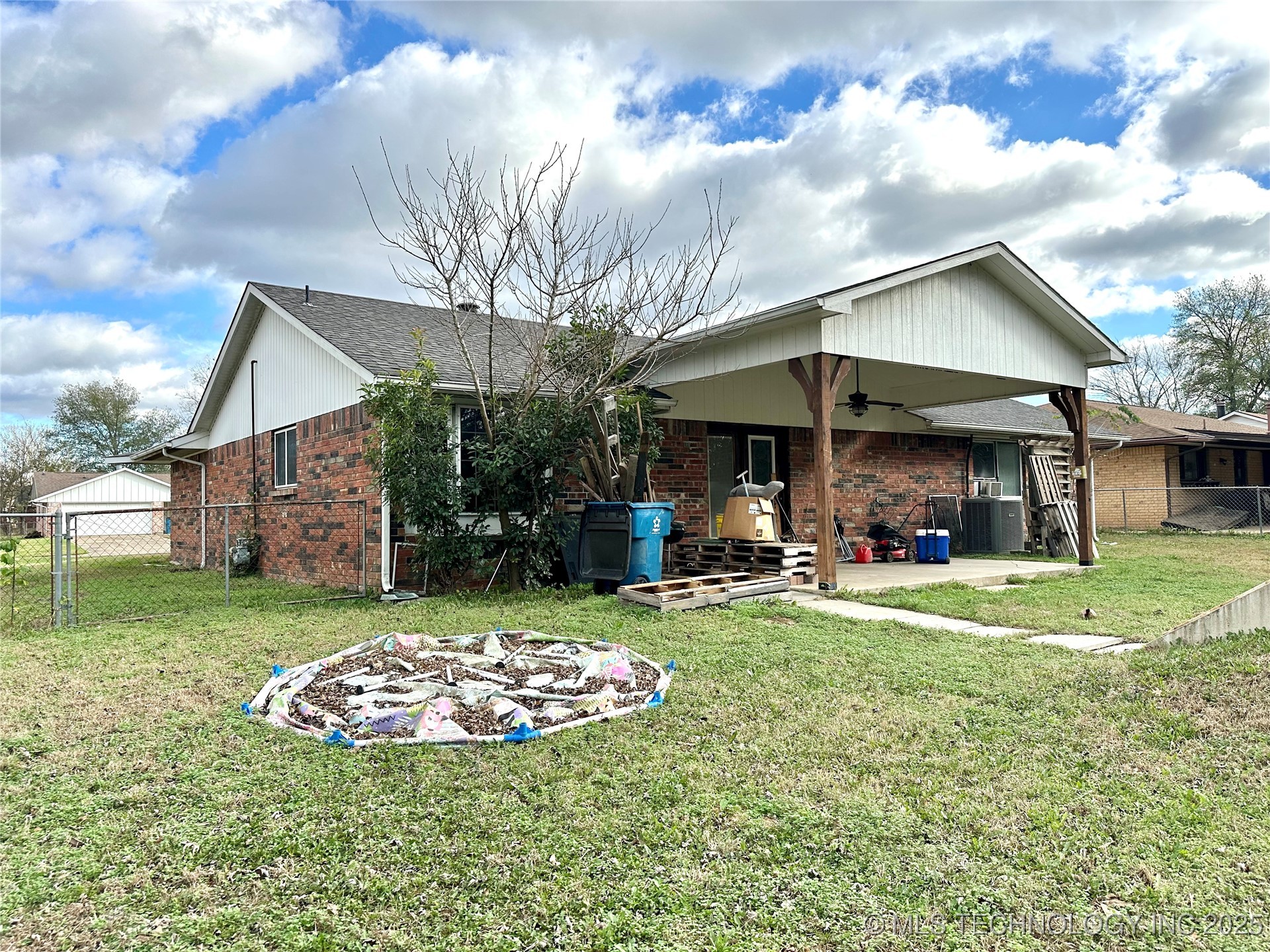 1931 Green Meadows Drive Mcalester OK 74501