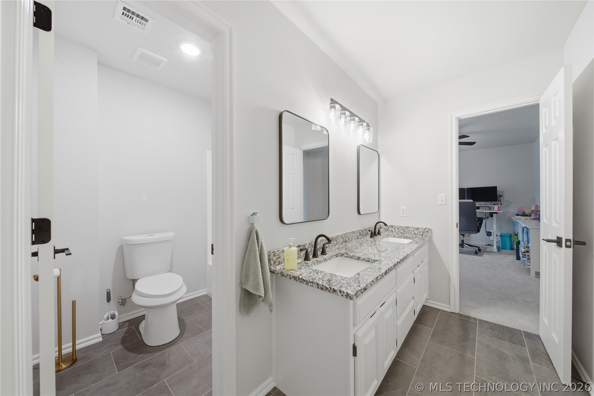 3900 W Vandalia Street Broken Arrow OK 74012