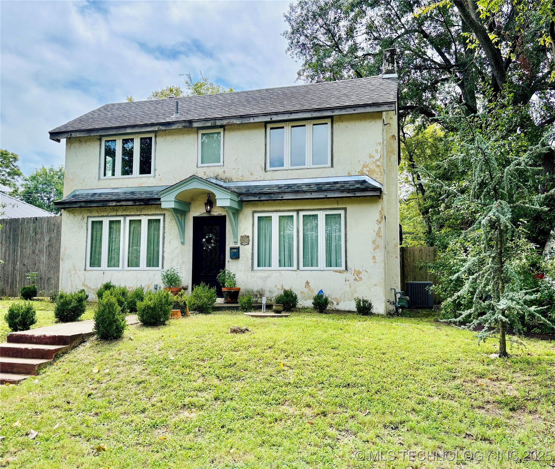 602 E Comanche Street Mcalester OK 74501