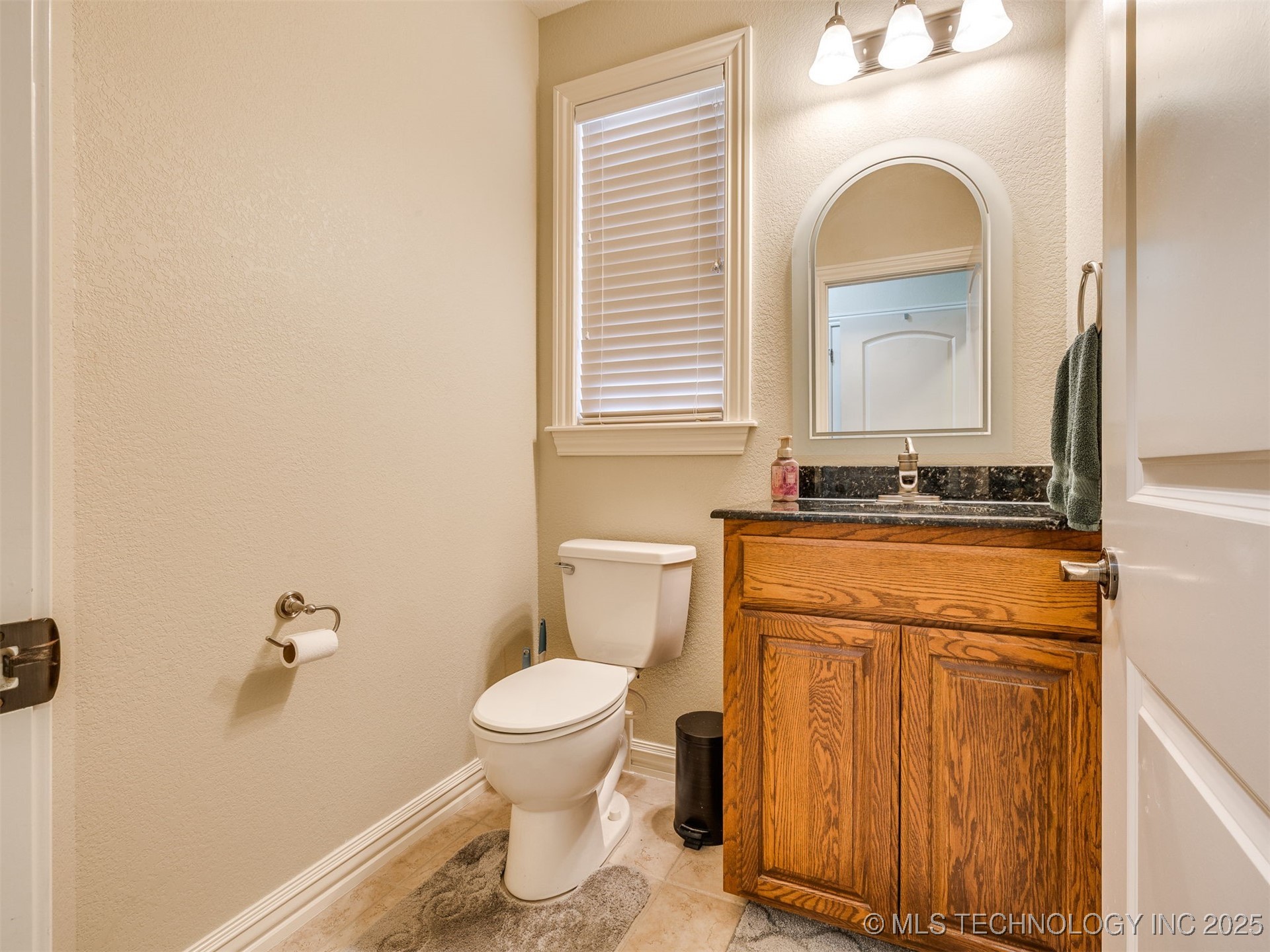 14800 S 4220 Road Claremore OK 74017