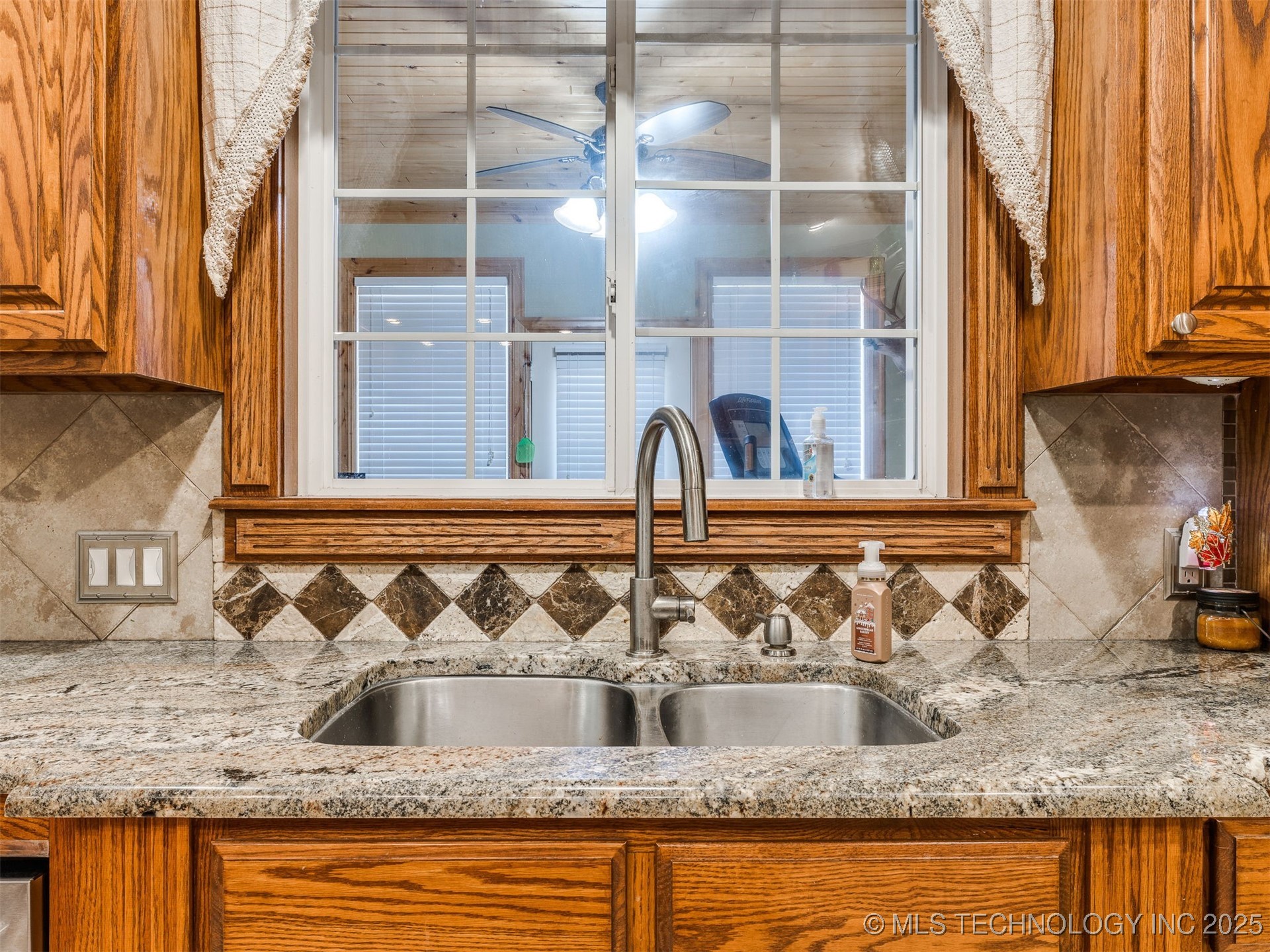 14800 S 4220 Road Claremore OK 74017