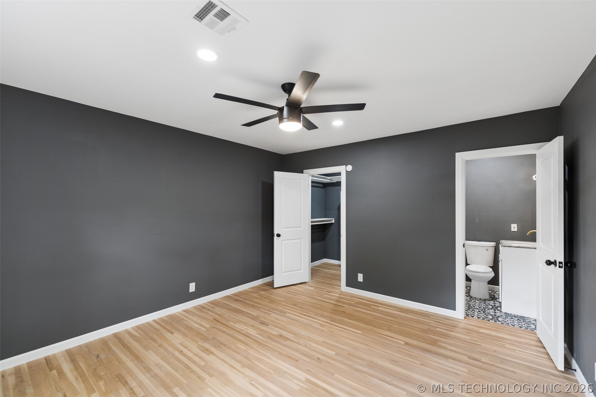 516 E 45th Place Tulsa OK 74106