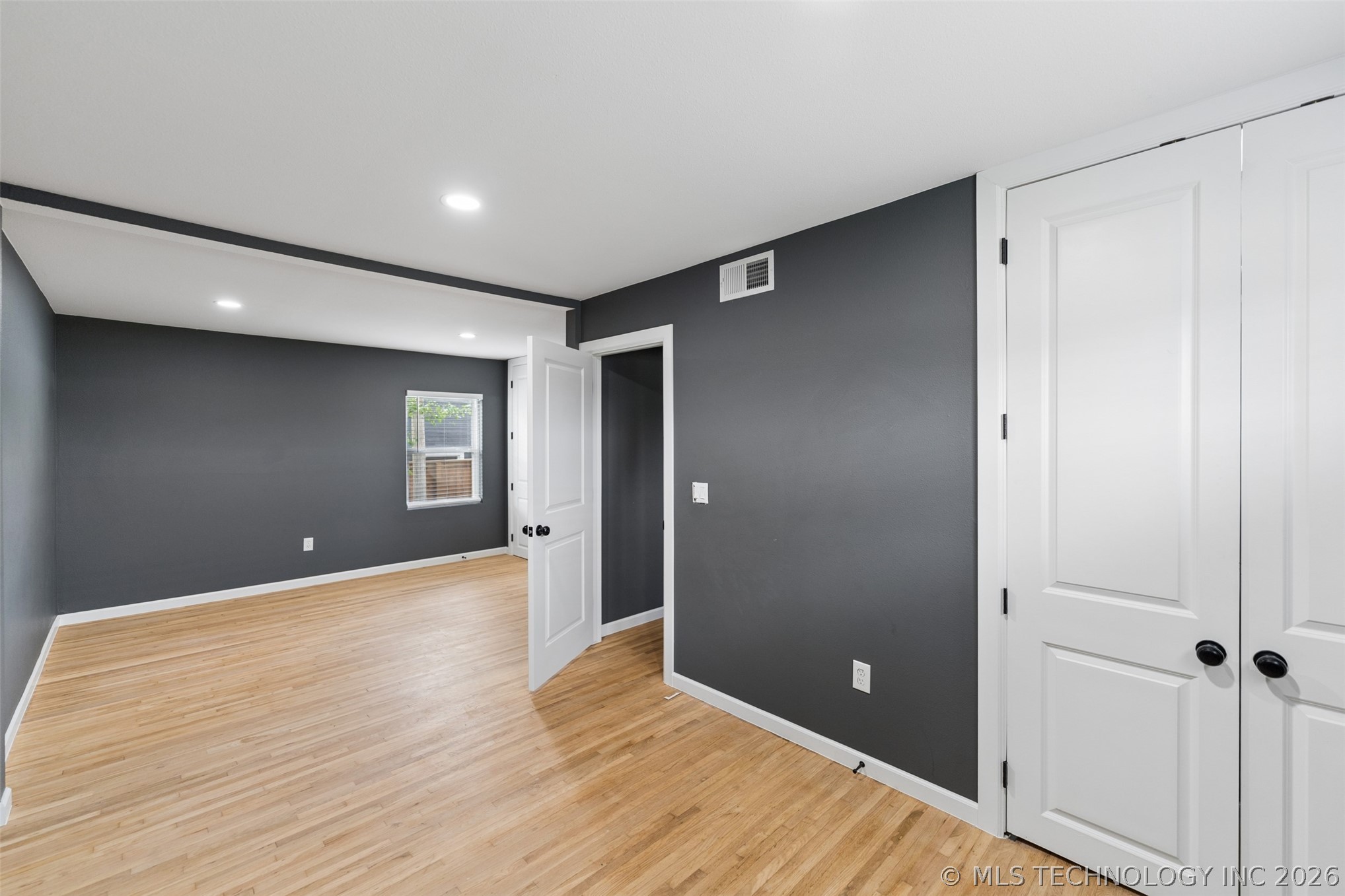 516 E 45th Place Tulsa OK 74106