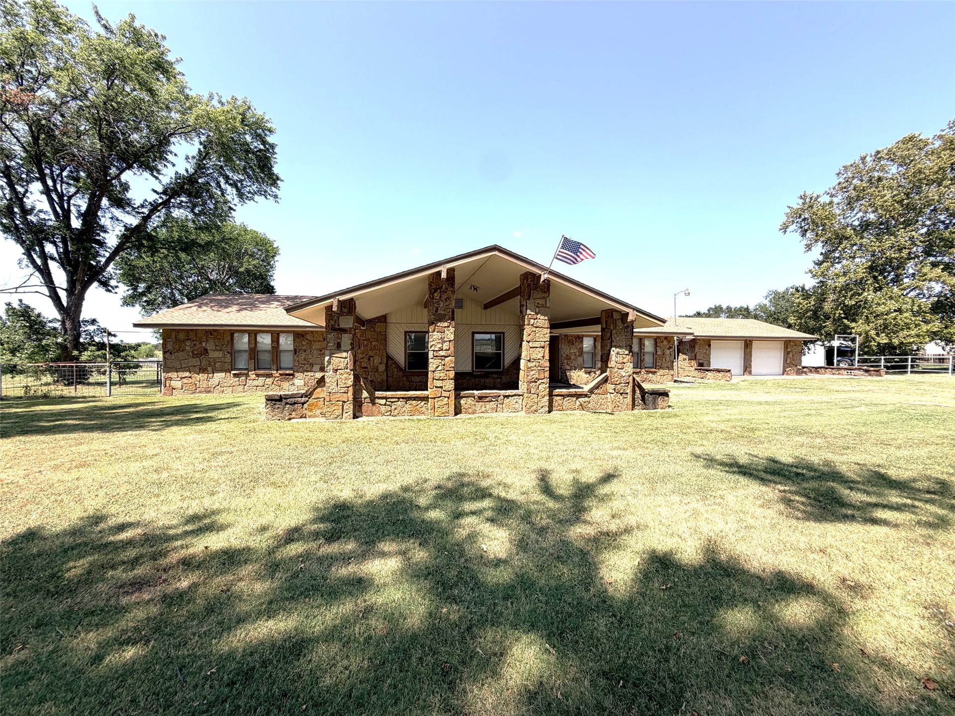 23235 Highway 52 Highway Henryetta OK 74437