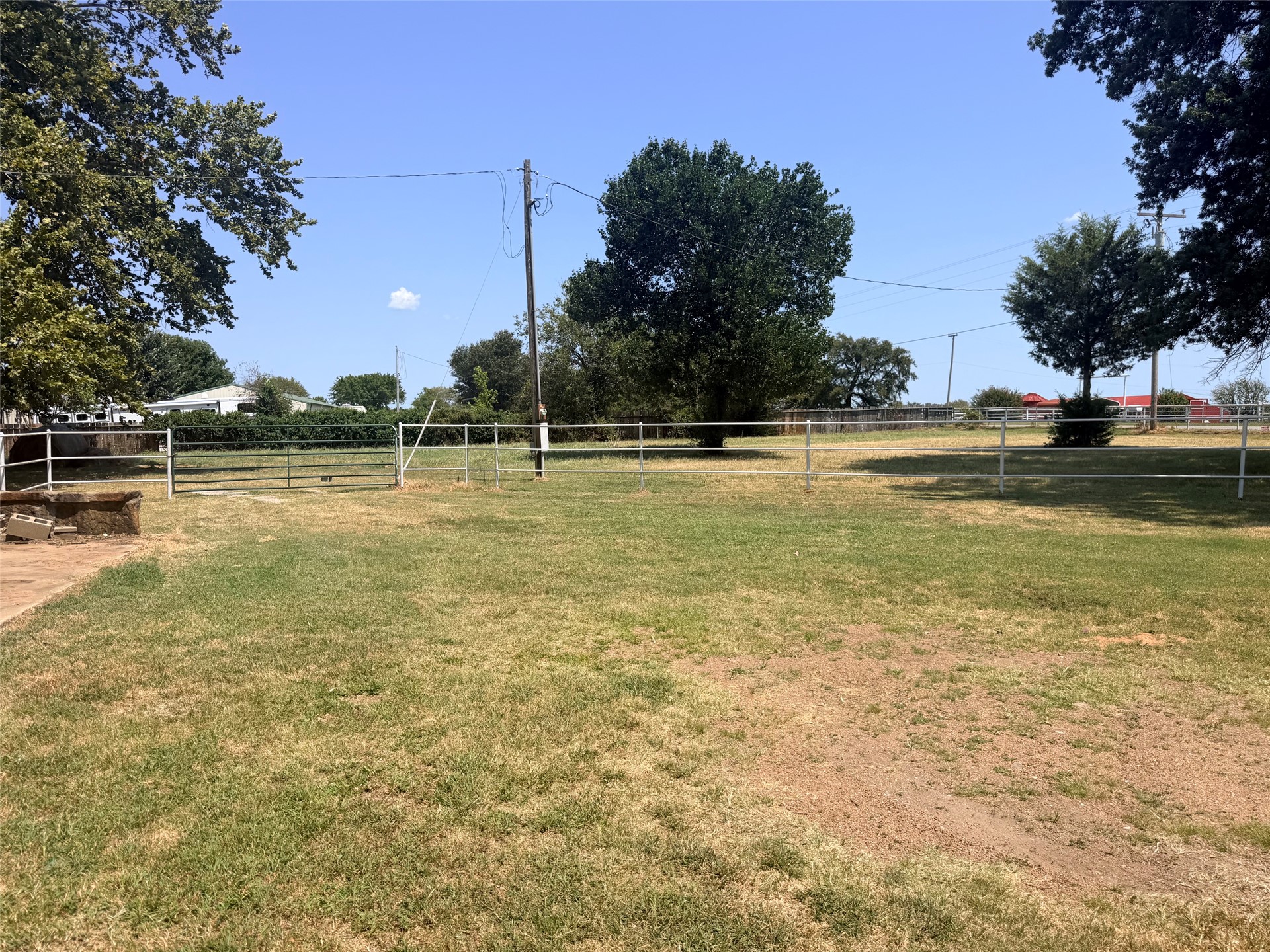 23235 Highway 52 Highway Henryetta OK 74437