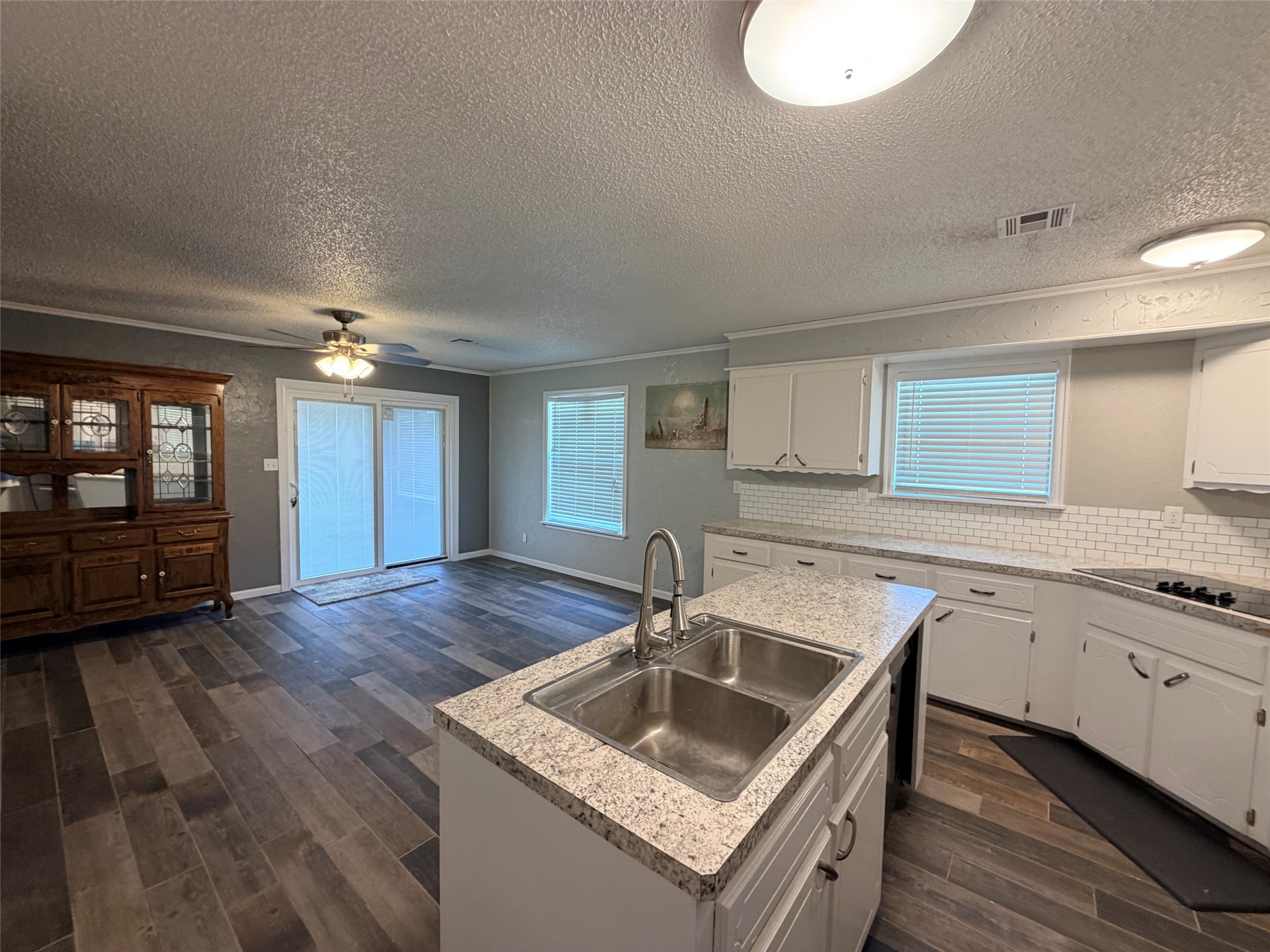 23235 Highway 52 Highway Henryetta OK 74437