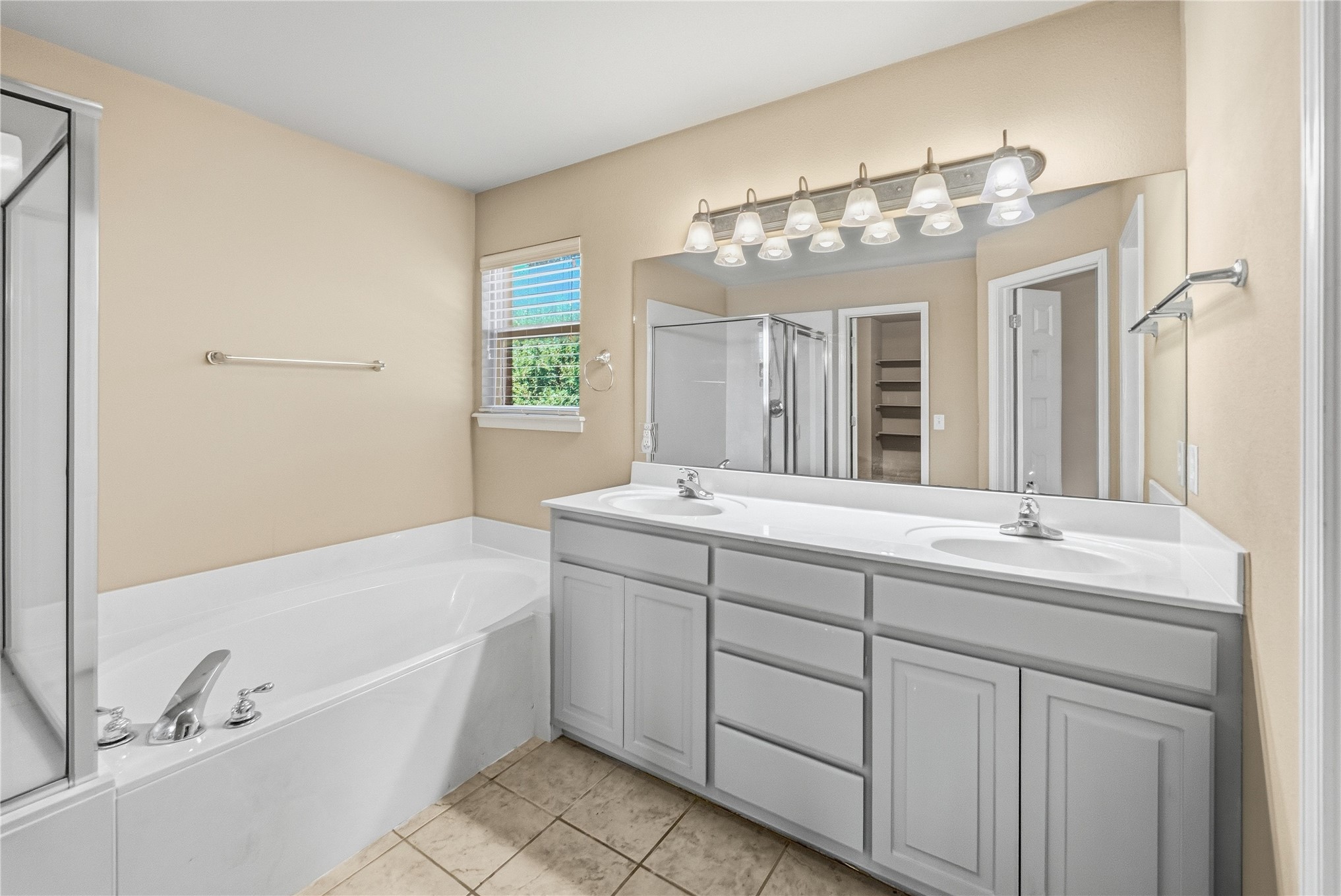 3009 N Ironwood Avenue Broken Arrow OK 74012