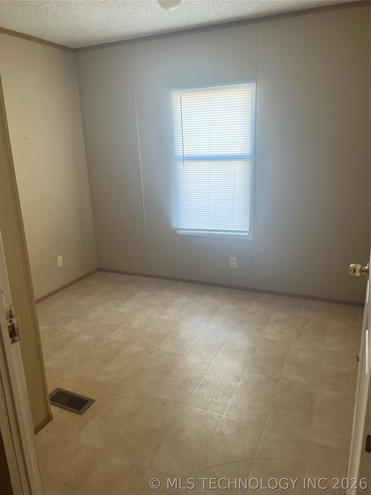 7608 E Highway 270 Haileyville OK 74501