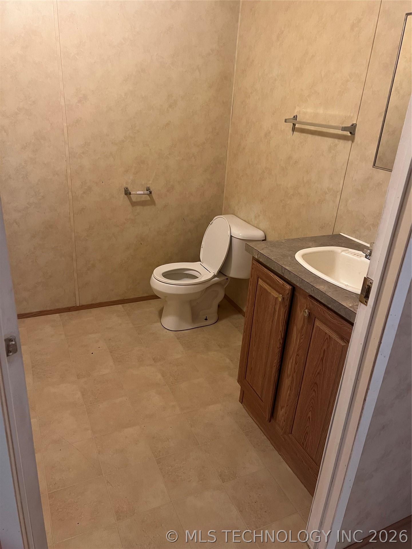 7608 E Highway 270 Haileyville OK 74501