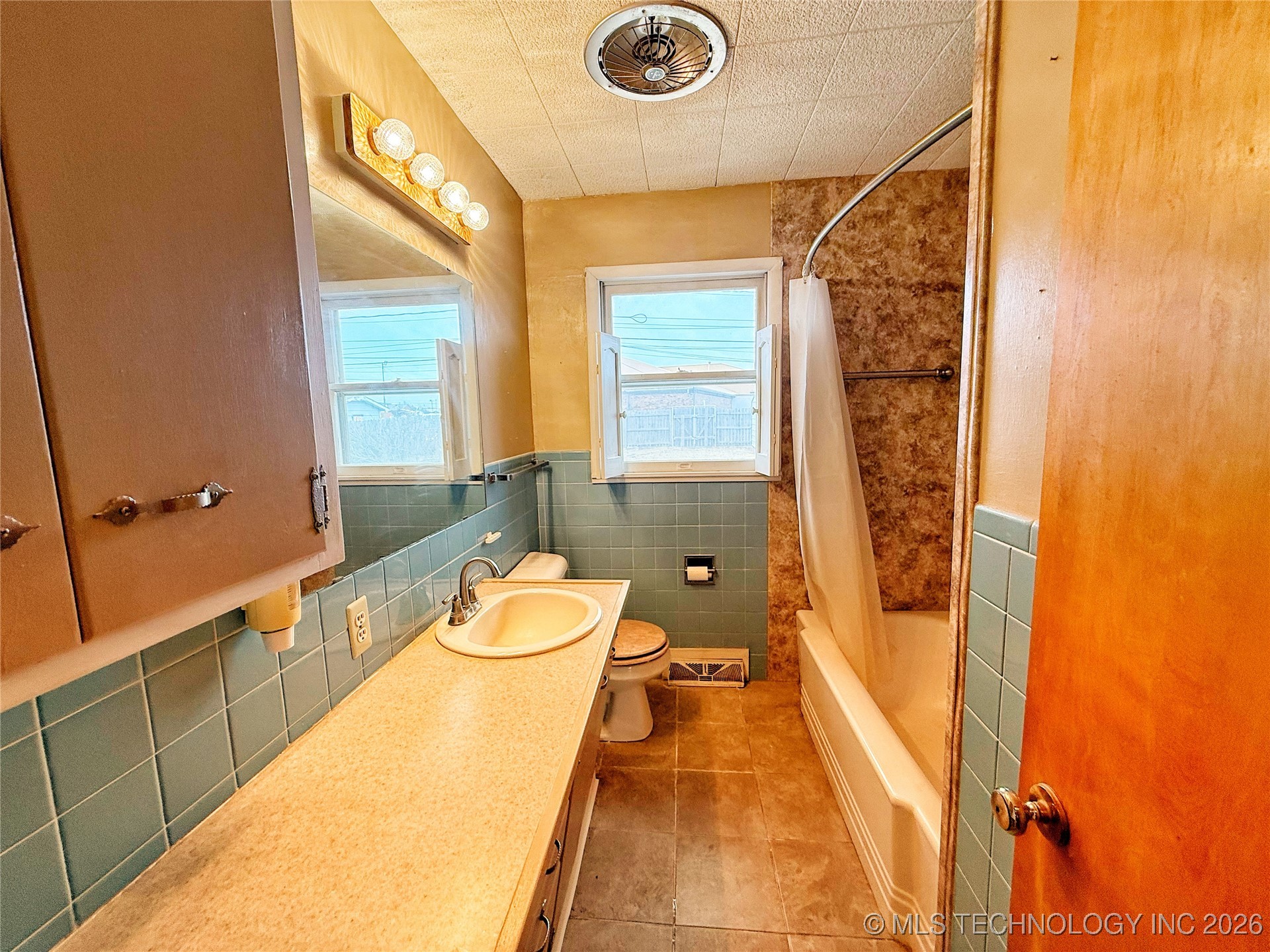 2106 N Quincy Enid OK 73701