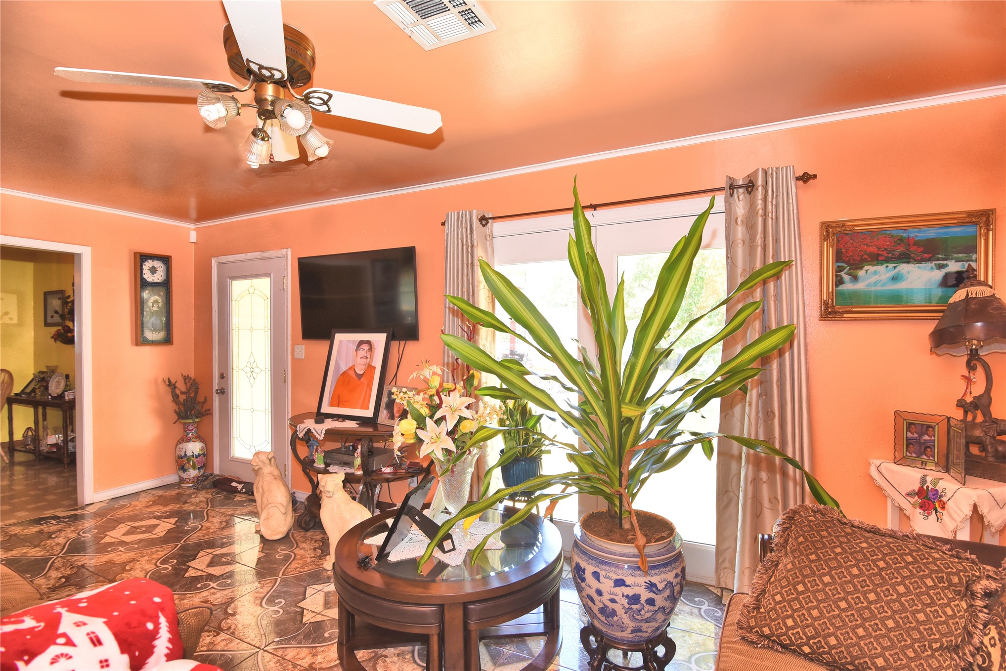 5906 E King Street Tulsa OK 74115