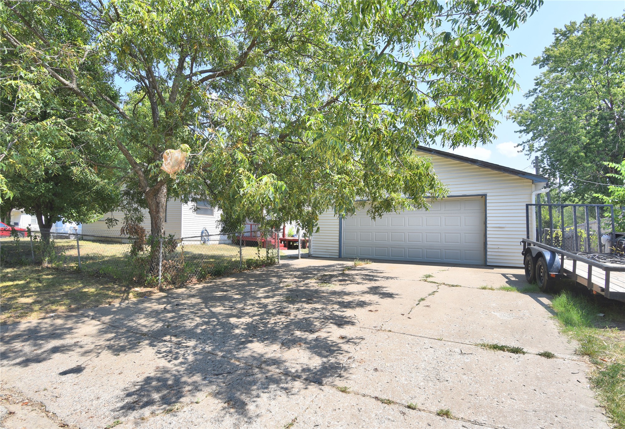 5906 E King Street Tulsa OK 74115