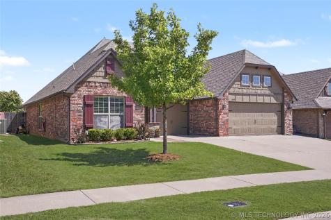 17527 E 43rd Street Tulsa OK 74134