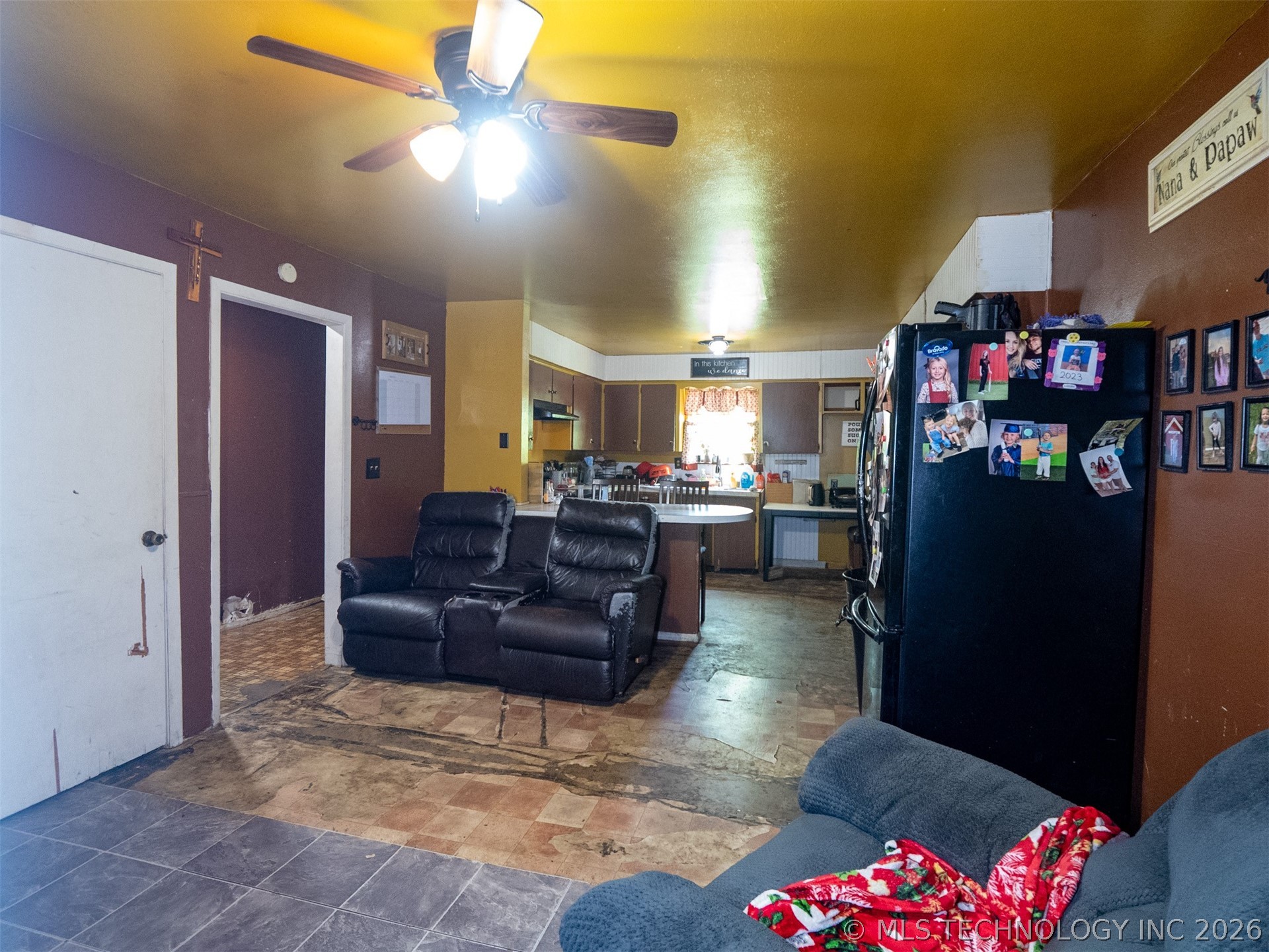 101 SW Hayes Idabel OK 74745