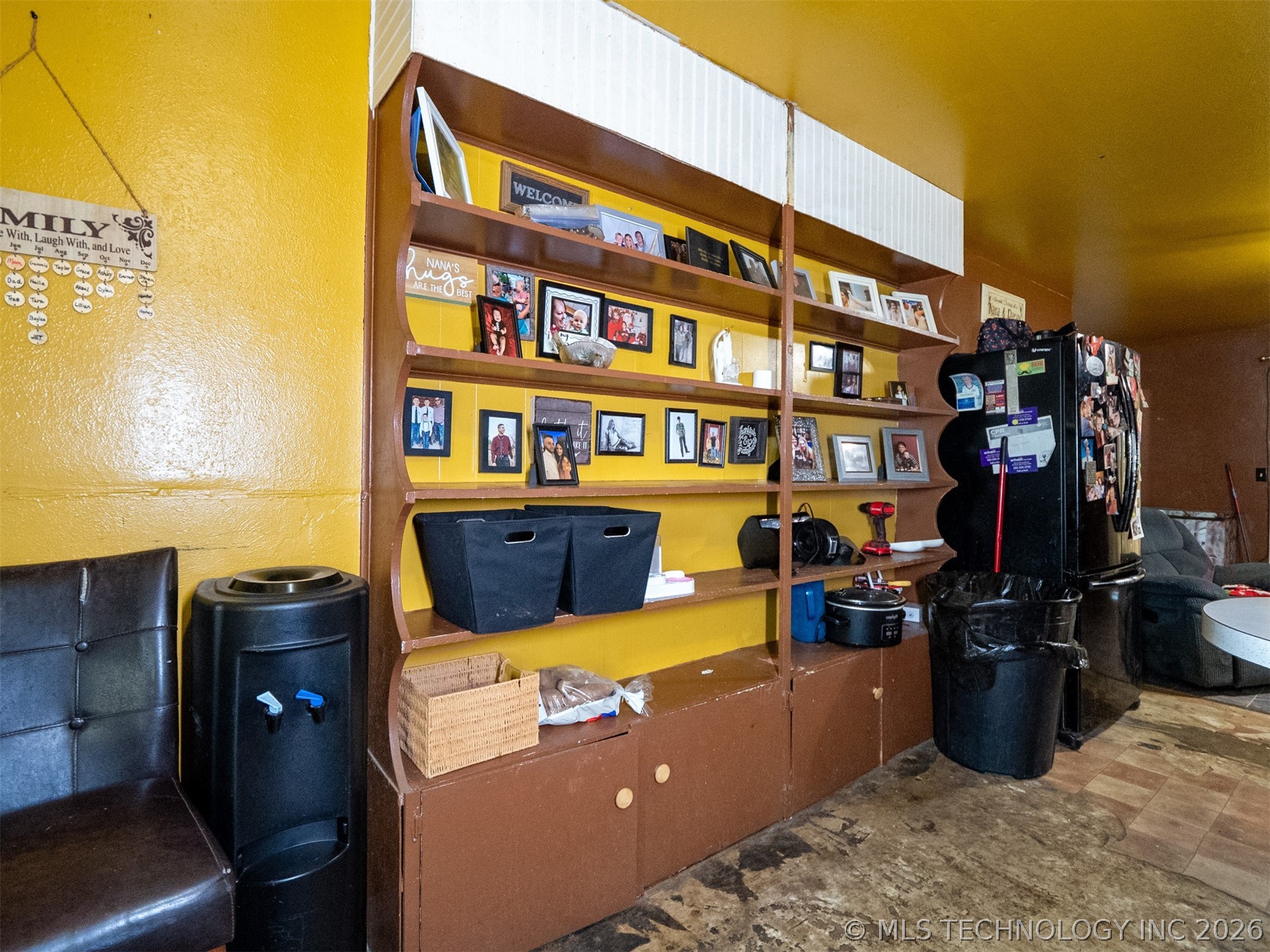 101 SW Hayes Idabel OK 74745