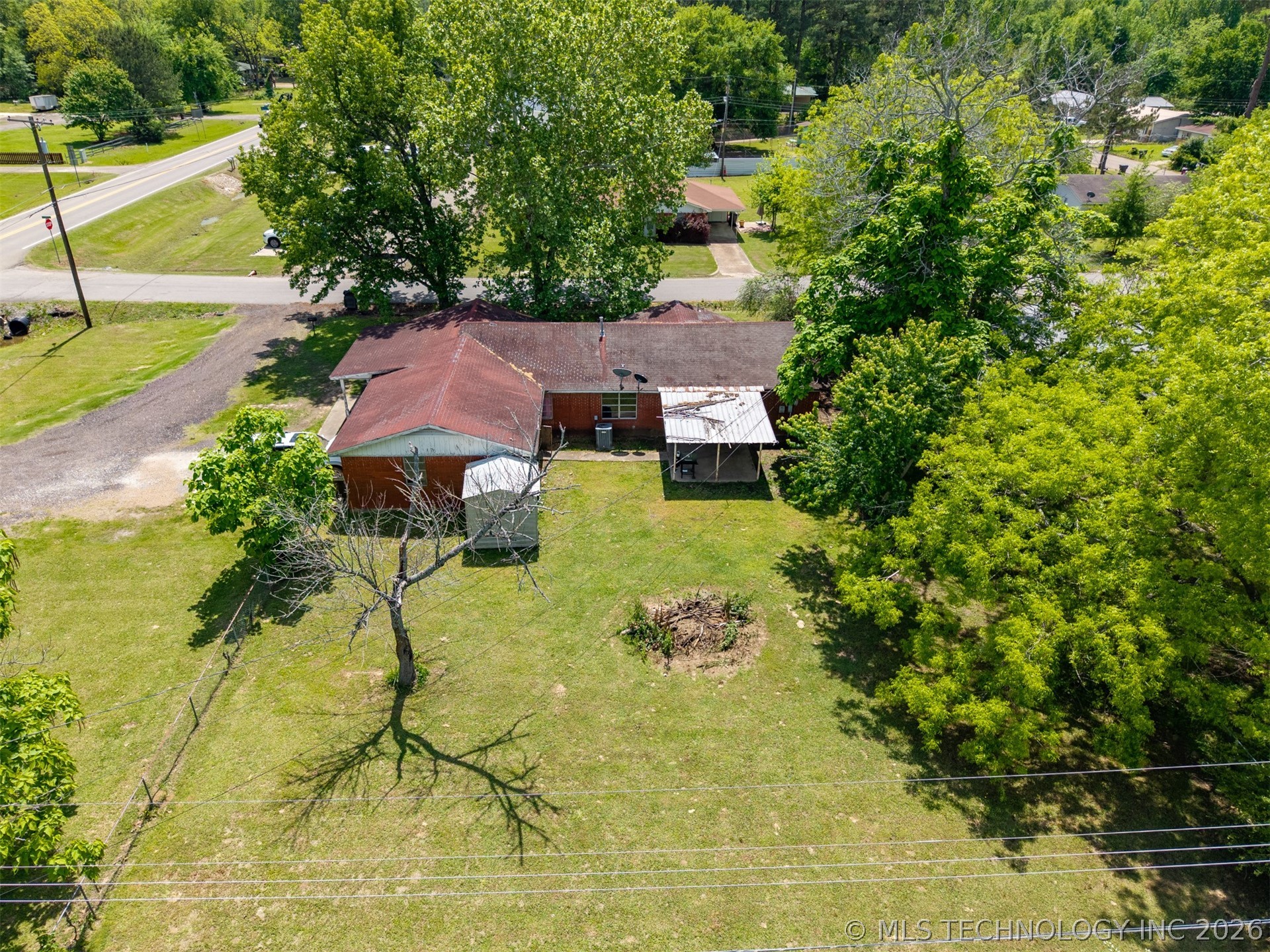 101 SW Hayes Idabel OK 74745