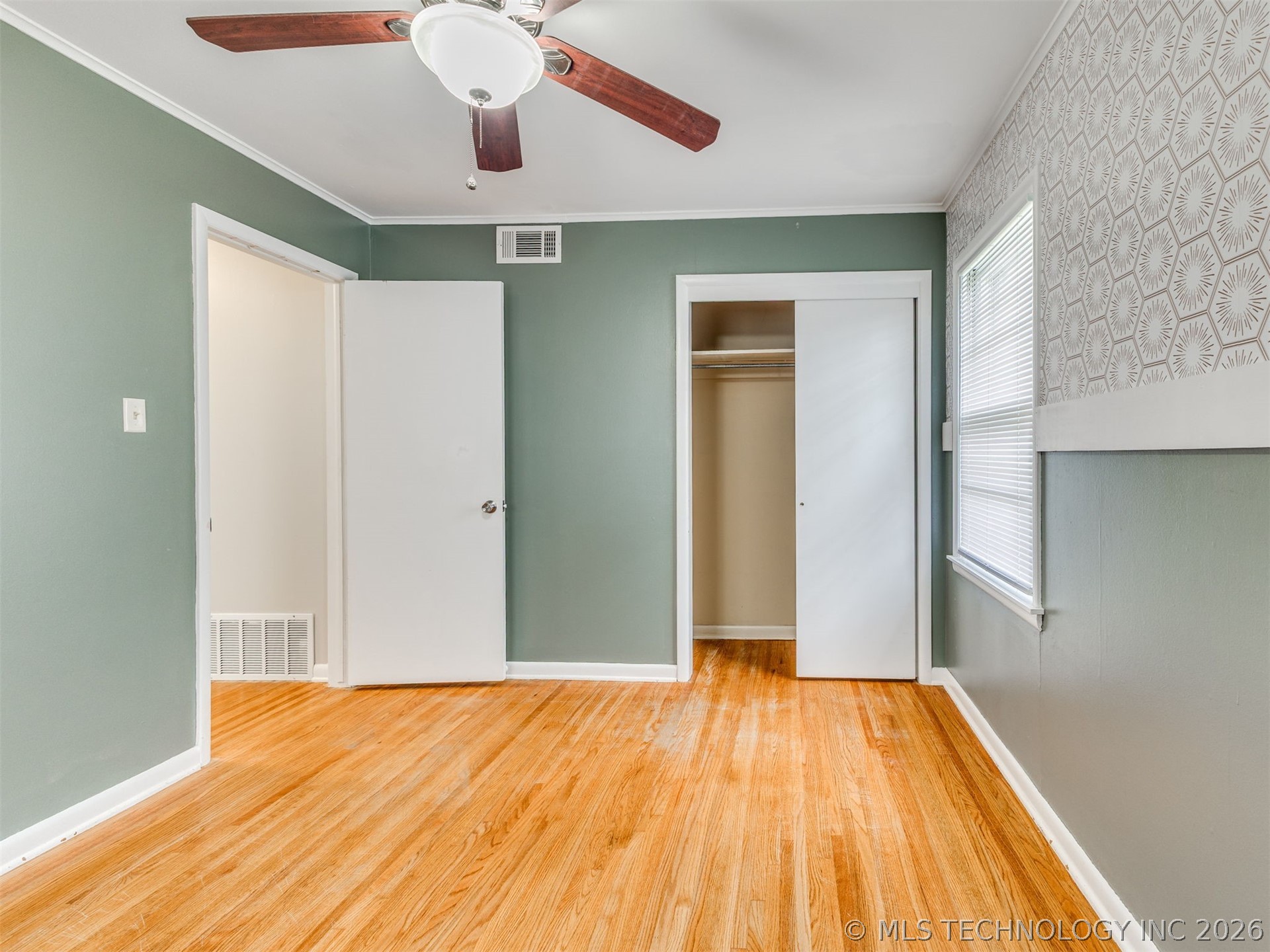 3921 E 37th Place Tulsa OK 74135