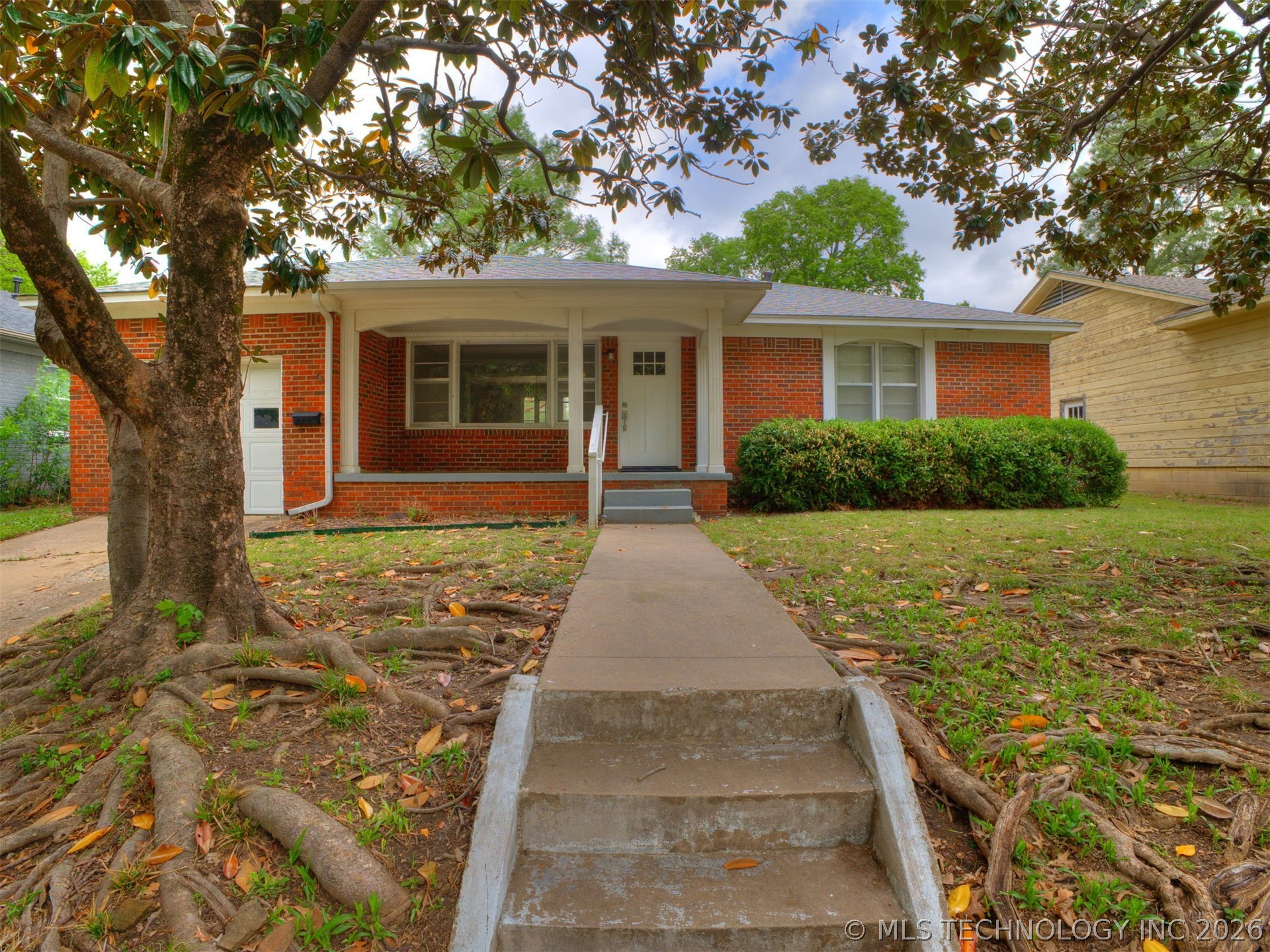 3921 E 37th Place Tulsa OK 74135