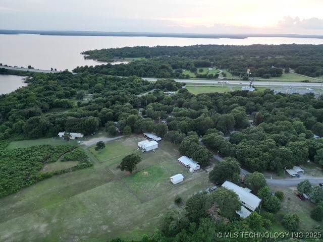 1 E Lakeview Drive Checotah OK 74426