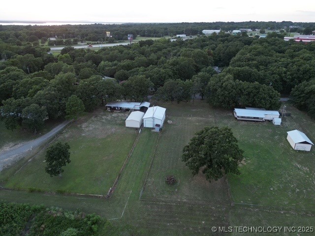 1 E Lakeview Drive Checotah OK 74426