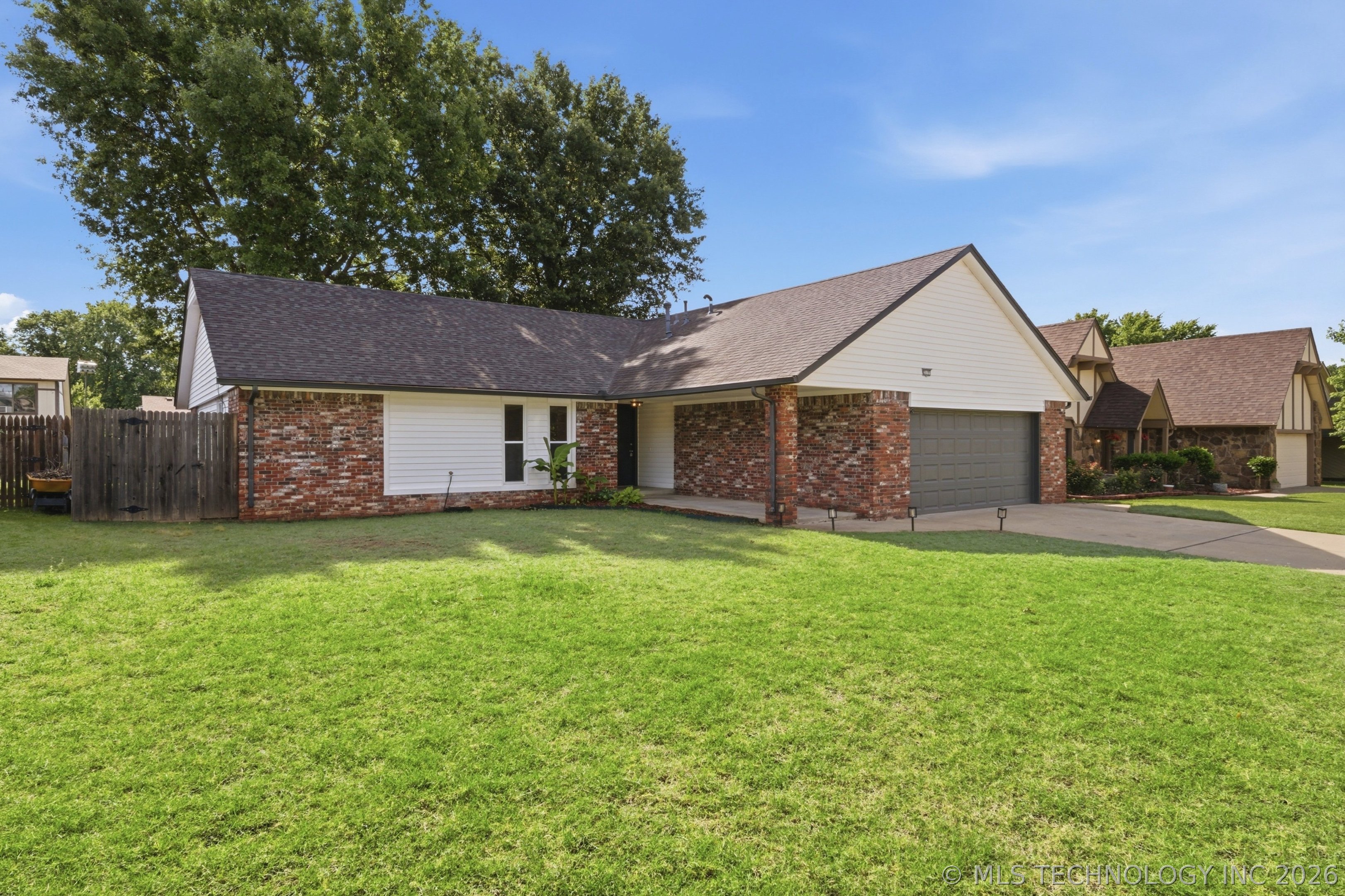 2319 S Joshua Avenue Broken Arrow OK 74012