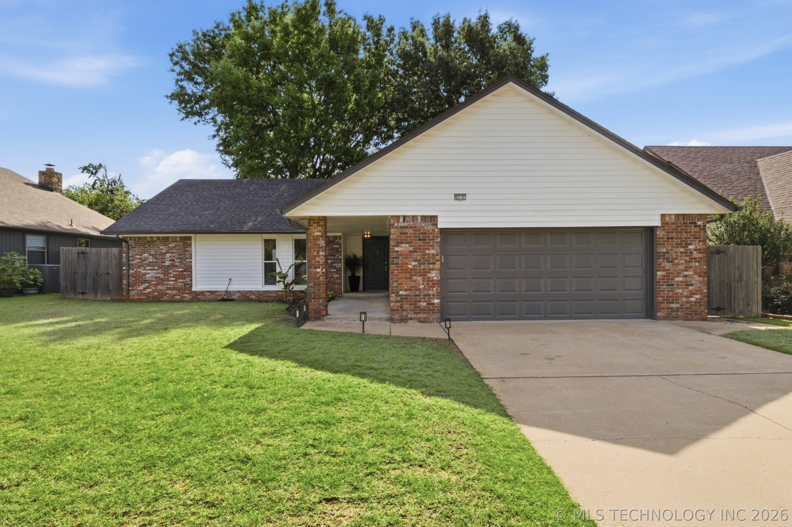 2319 S Joshua Avenue Broken Arrow OK 74012
