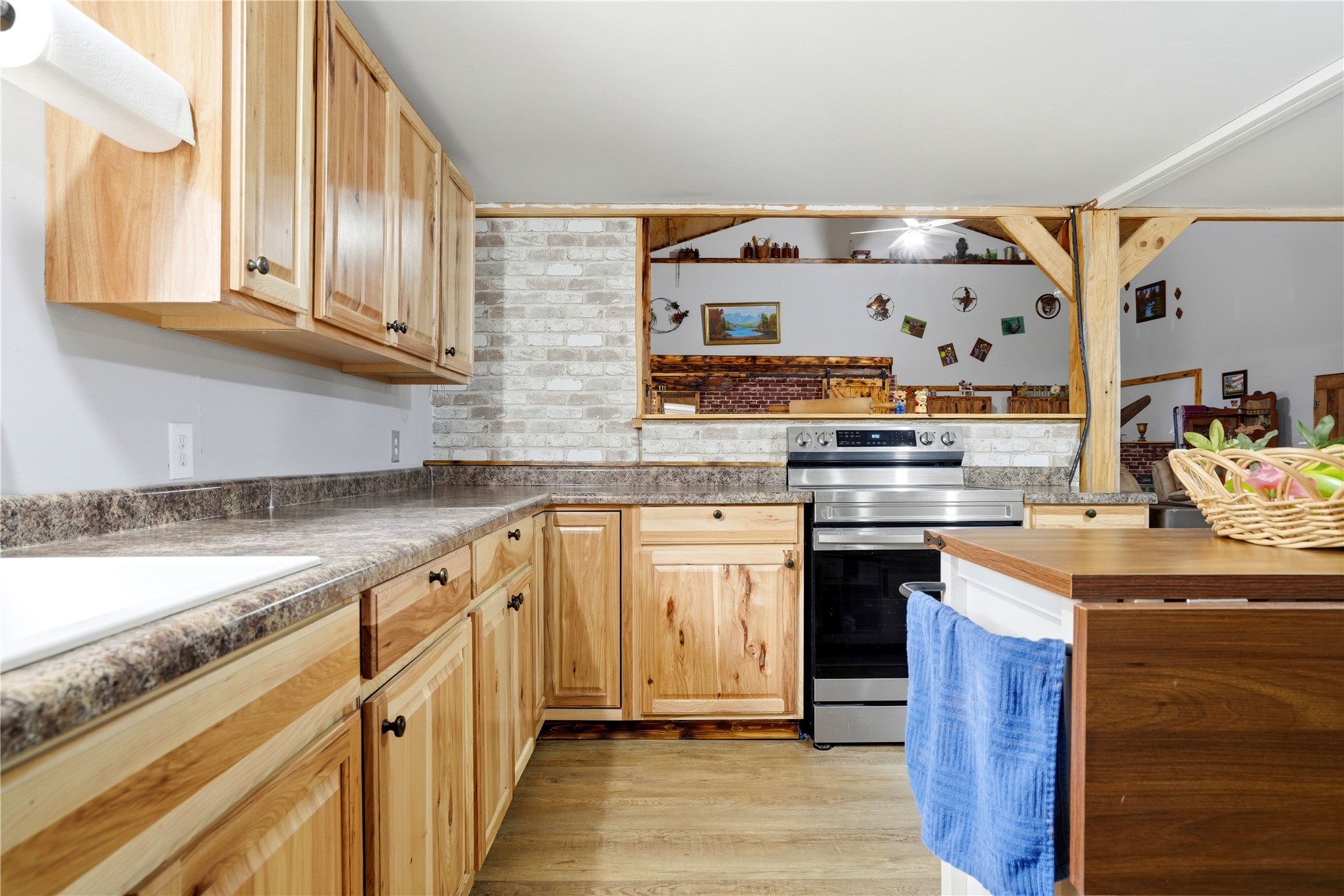 32354 S Indian Road Park Hill OK 74451