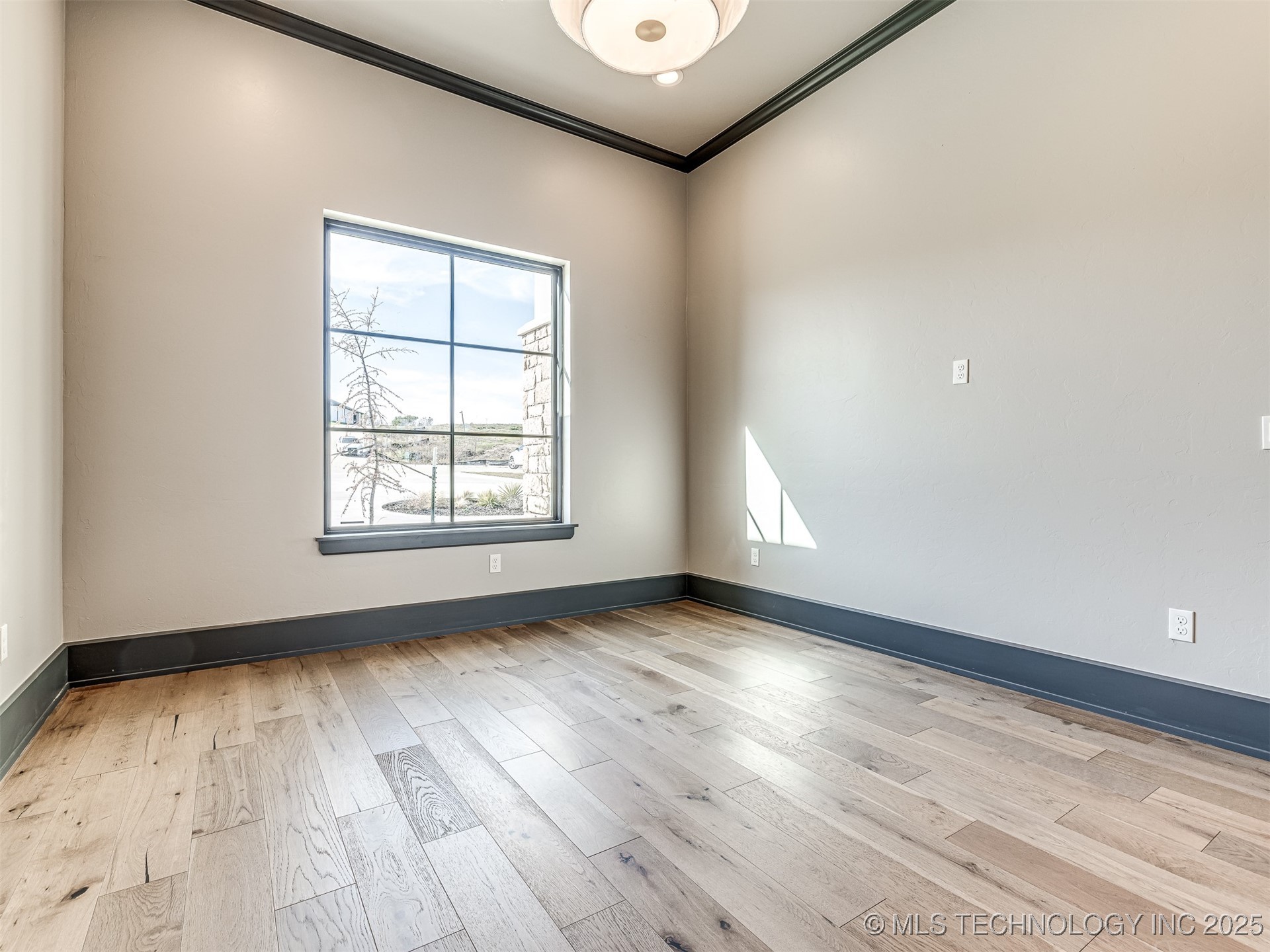 6001 Rare Eagle Court Kingston OK 73439