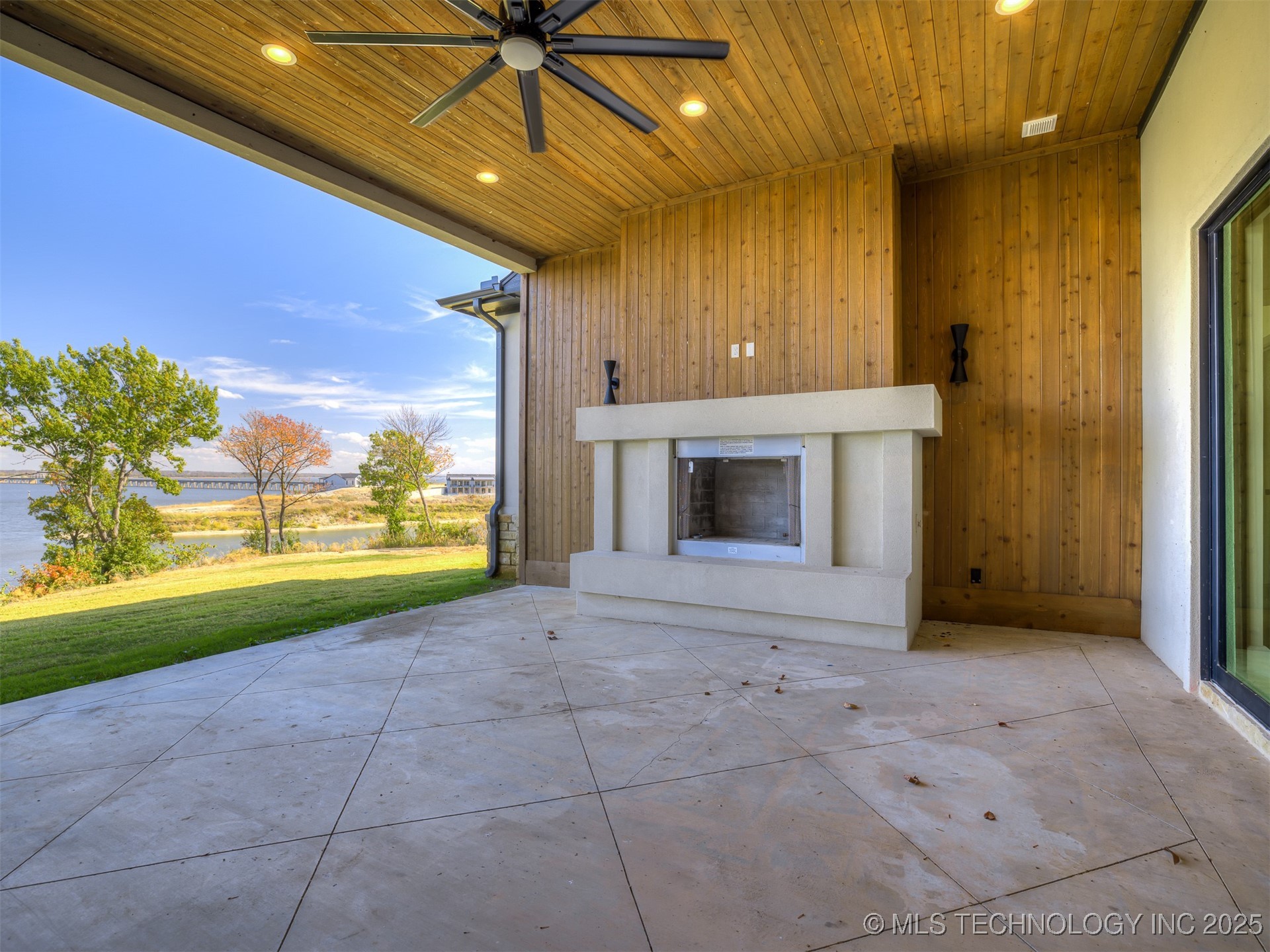 6001 Rare Eagle Court Kingston OK 73439