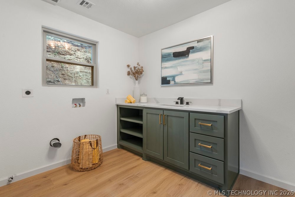 3333 E 77th Place Tulsa OK 74136
