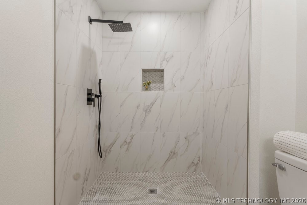 3333 E 77th Place Tulsa OK 74136